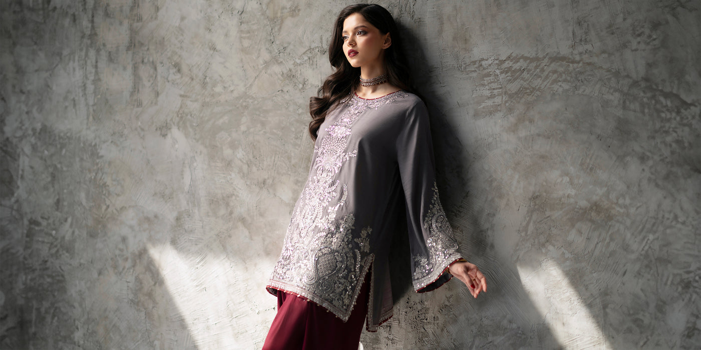 EMBROIDERED SUIT (E1094/104/909)