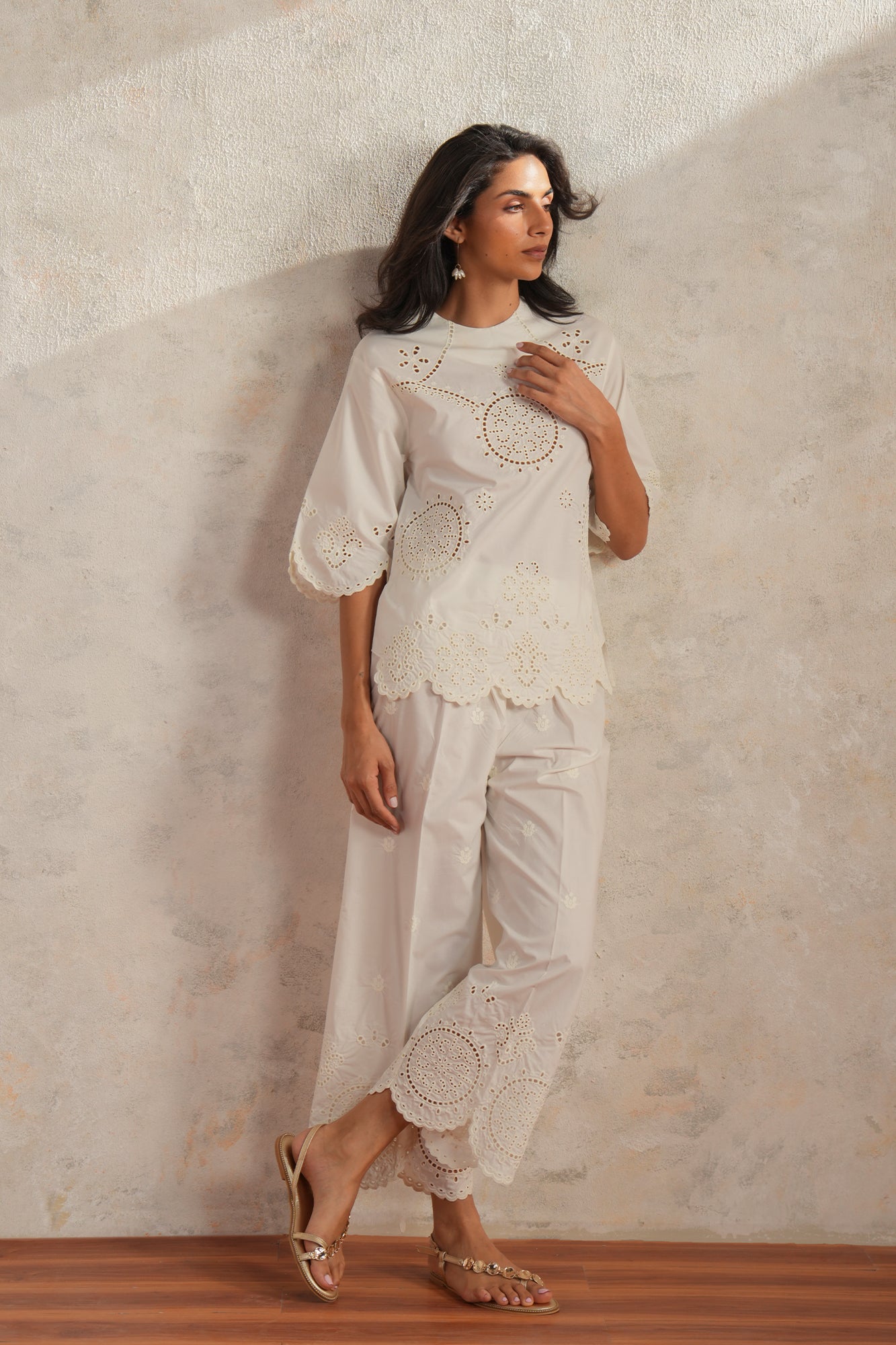 EMBROIDERED SUIT (E0788/106/001)