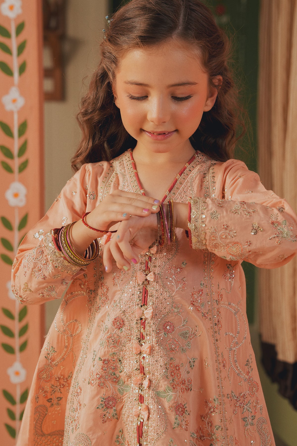 EMBROIDERED SUIT (E1064-404-413 E1064-304-413)