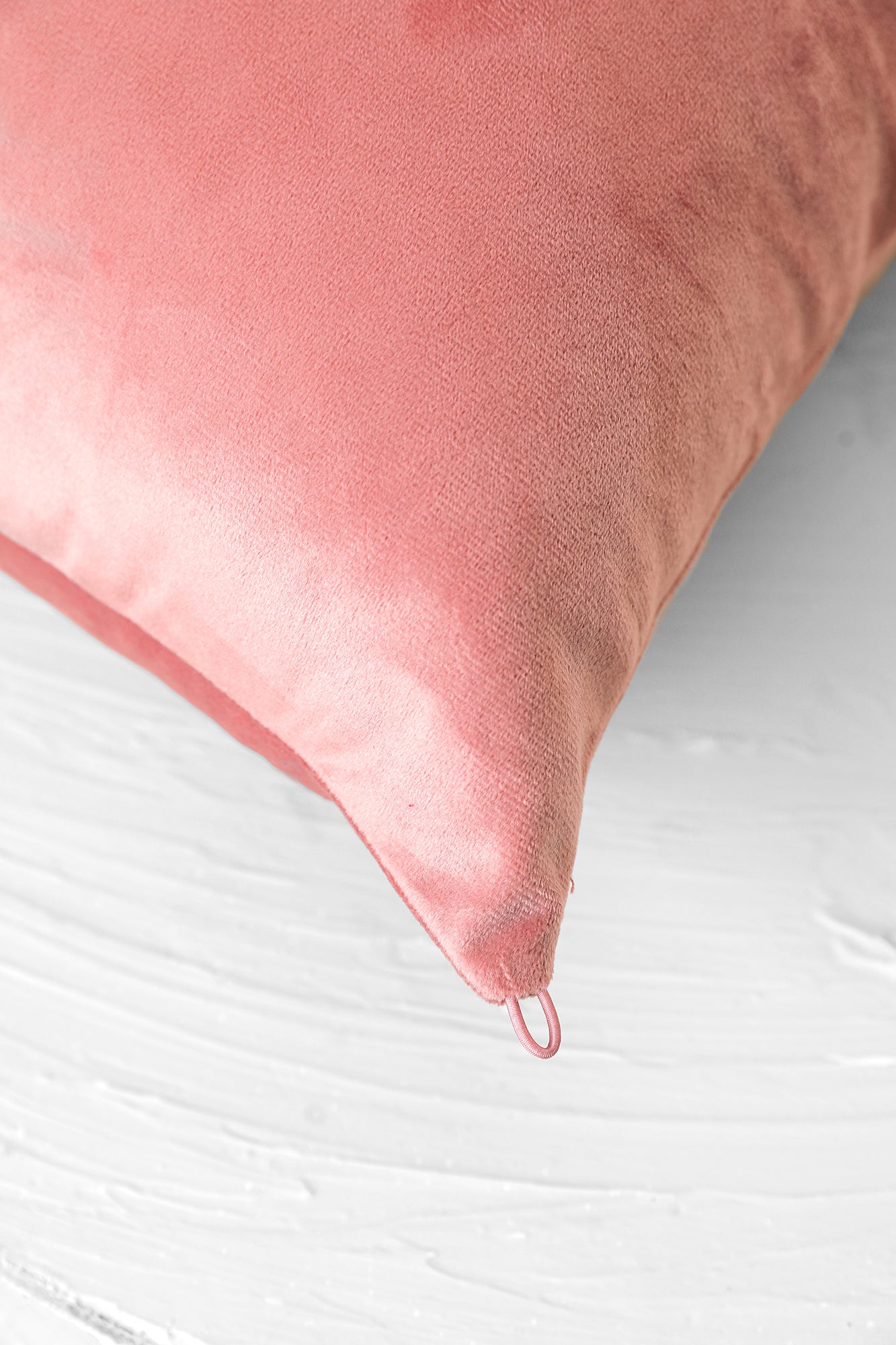 VELVET CUSHION COVER (E0140/118/326)