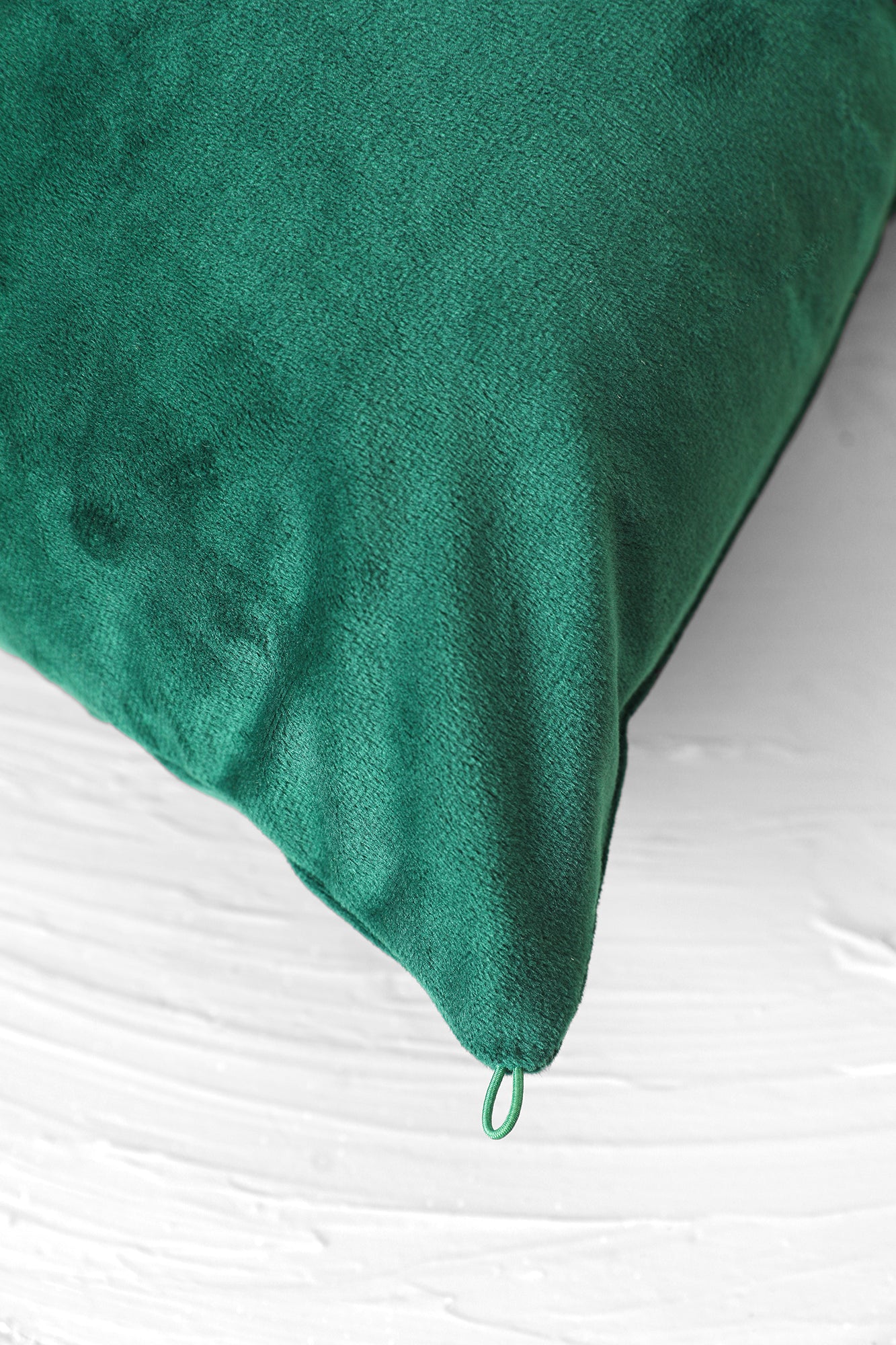 VELVET CUSHION COVER (E0140/118/708)