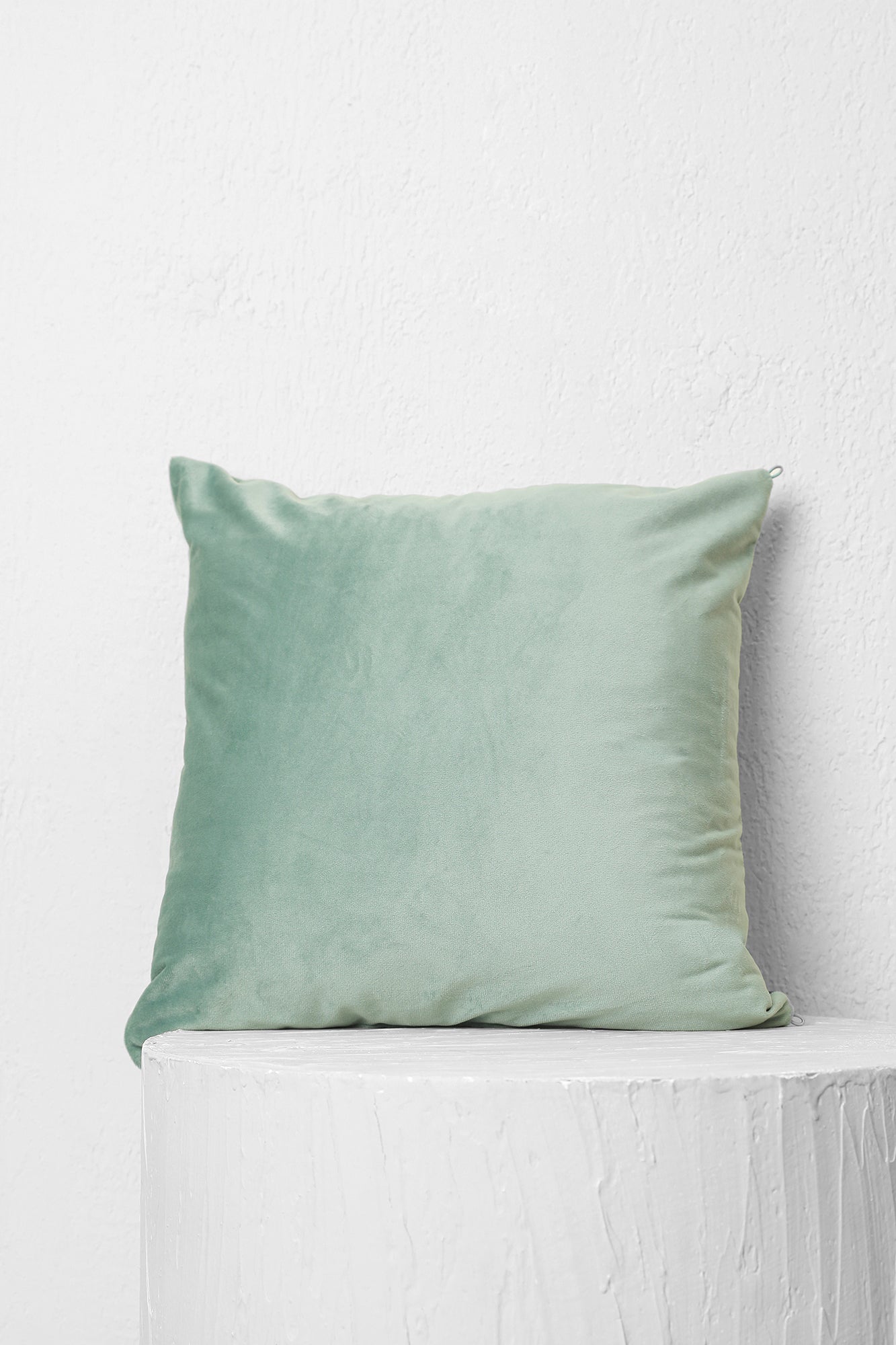 VELVET CUSHION COVER (E0140/118/716)
