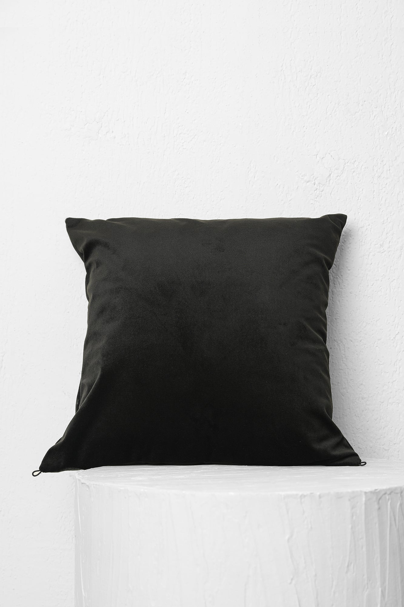 VELVET CUSHION COVER (E0140/118/901)