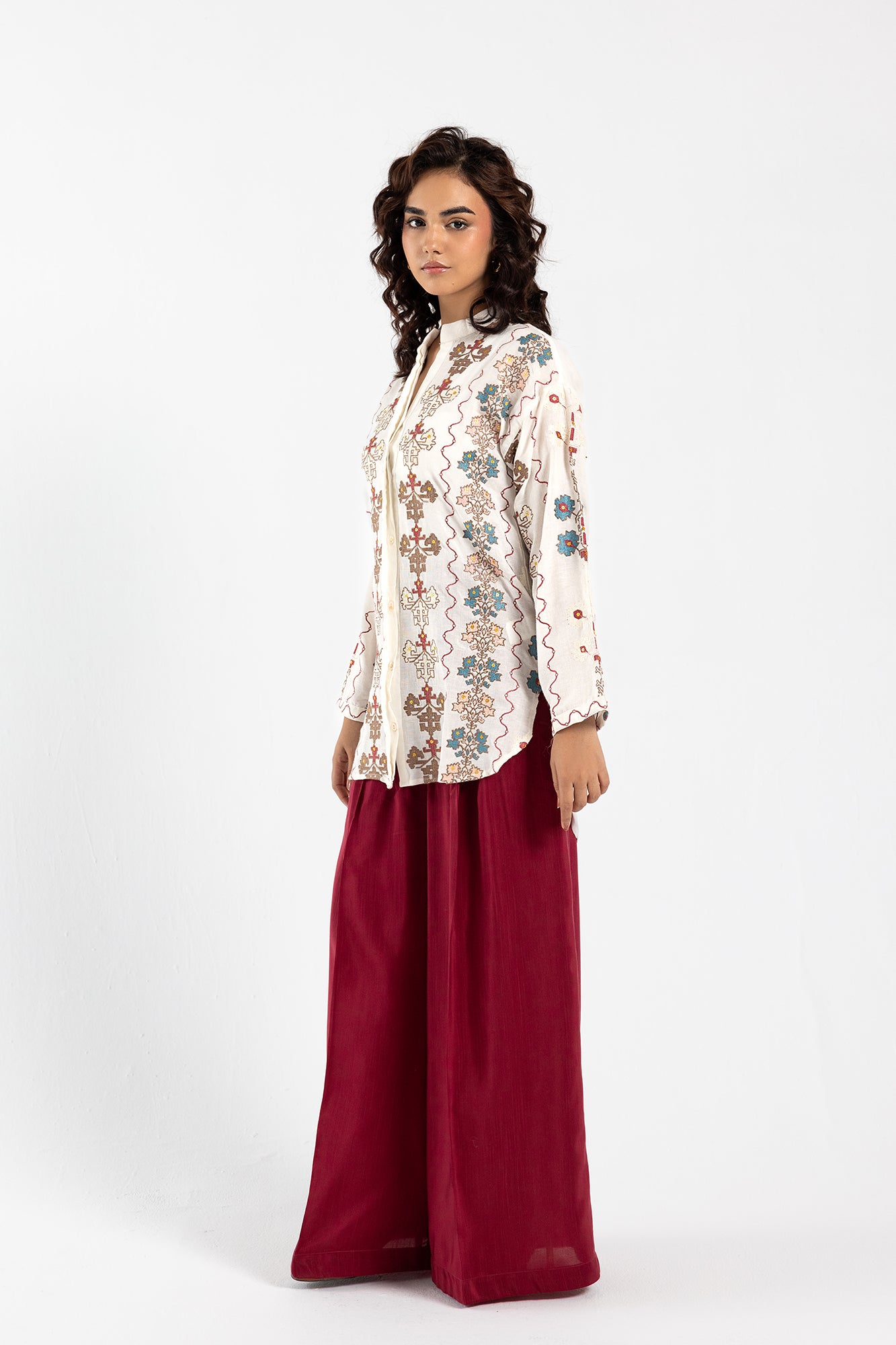 EMBROIDERED KURTI (E0173/119/001)