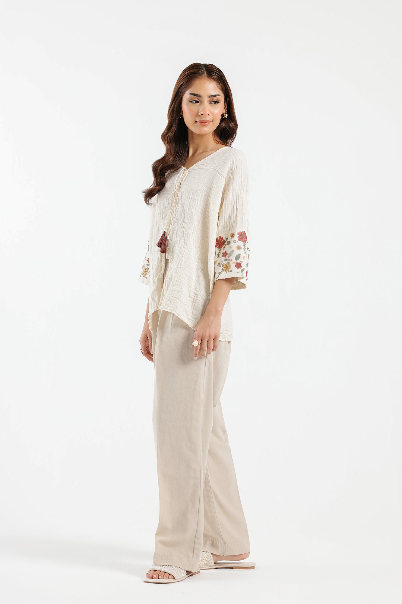 EMBROIDERED KURTI (E0177/119/002)