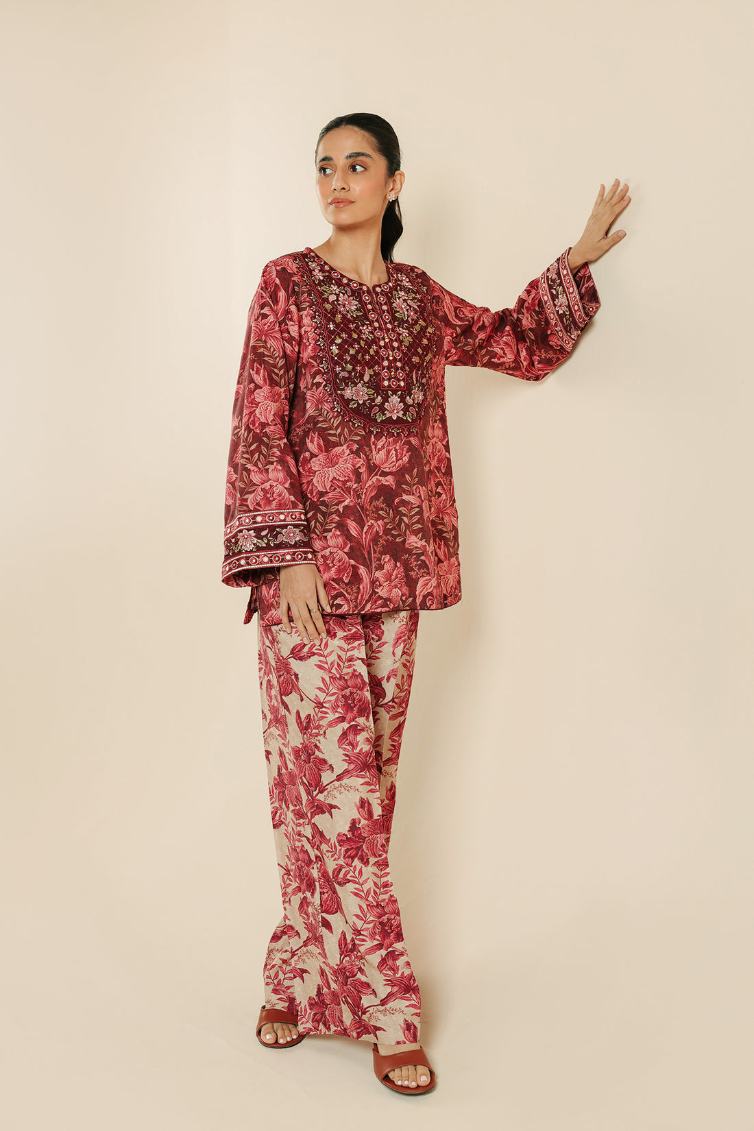 EMBROIDERED KURTI (E0192/119/402)