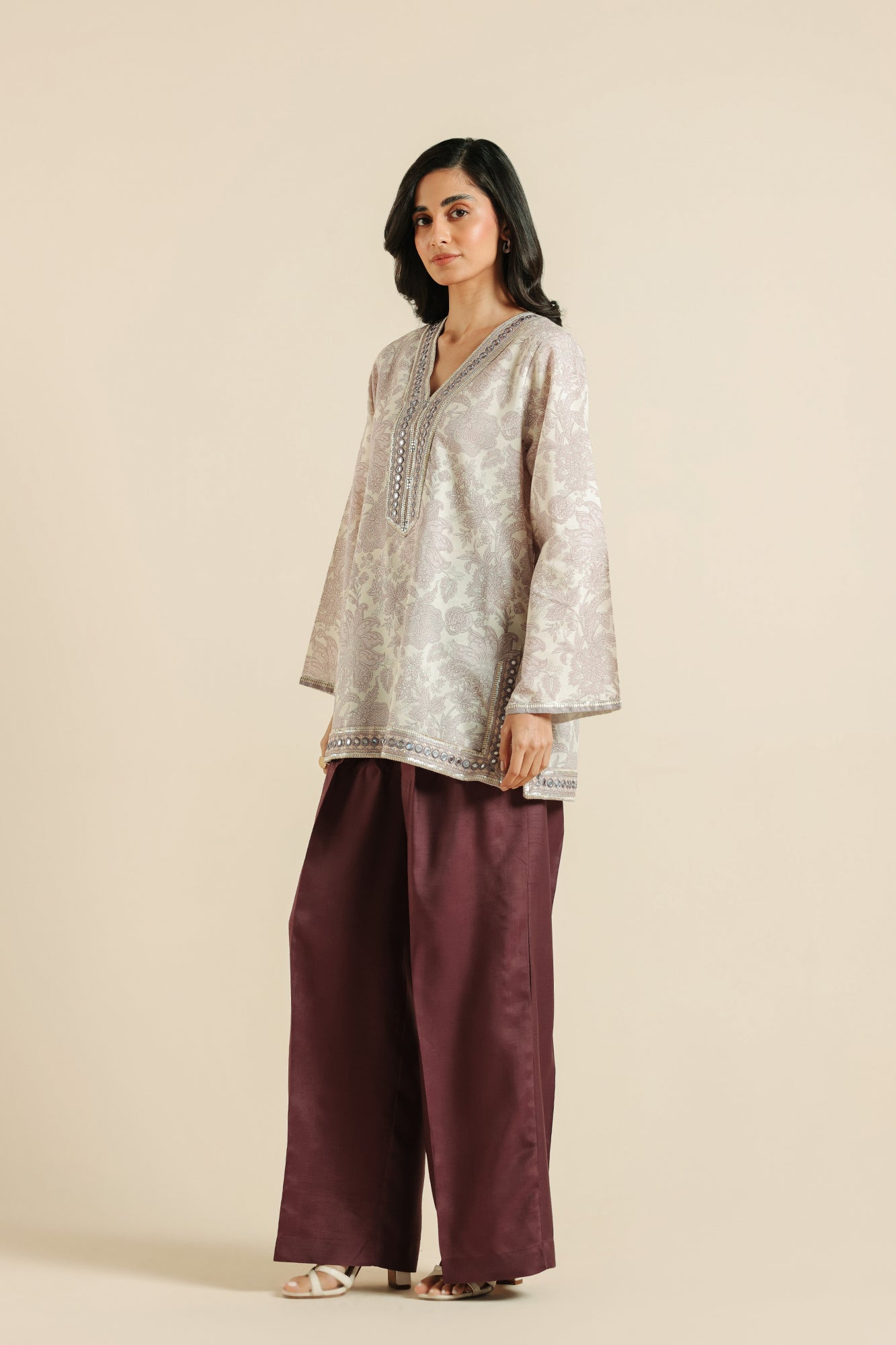 EMBROIDERED KURTI (E0193/119/515)