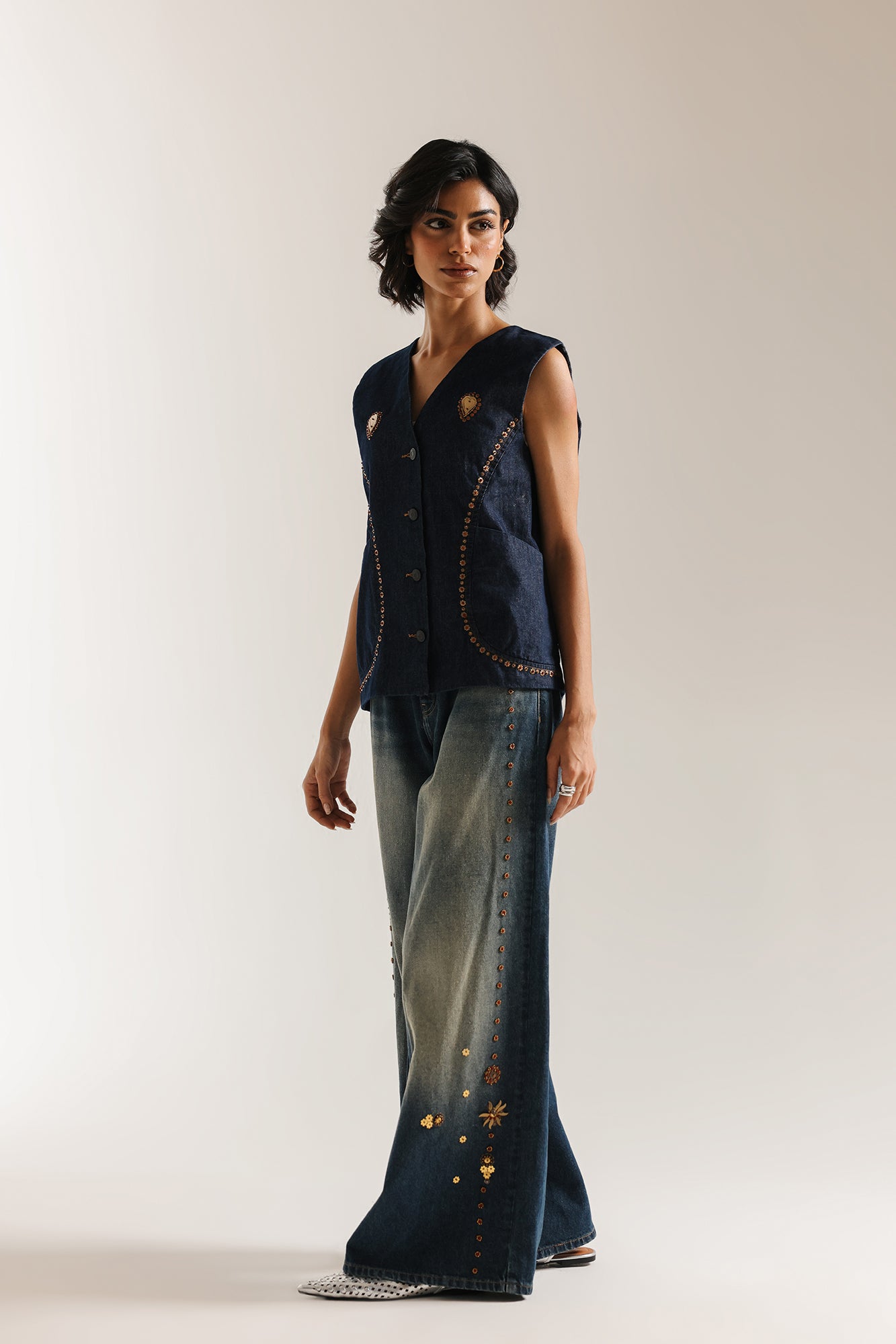 VEST (E0196/120/618)