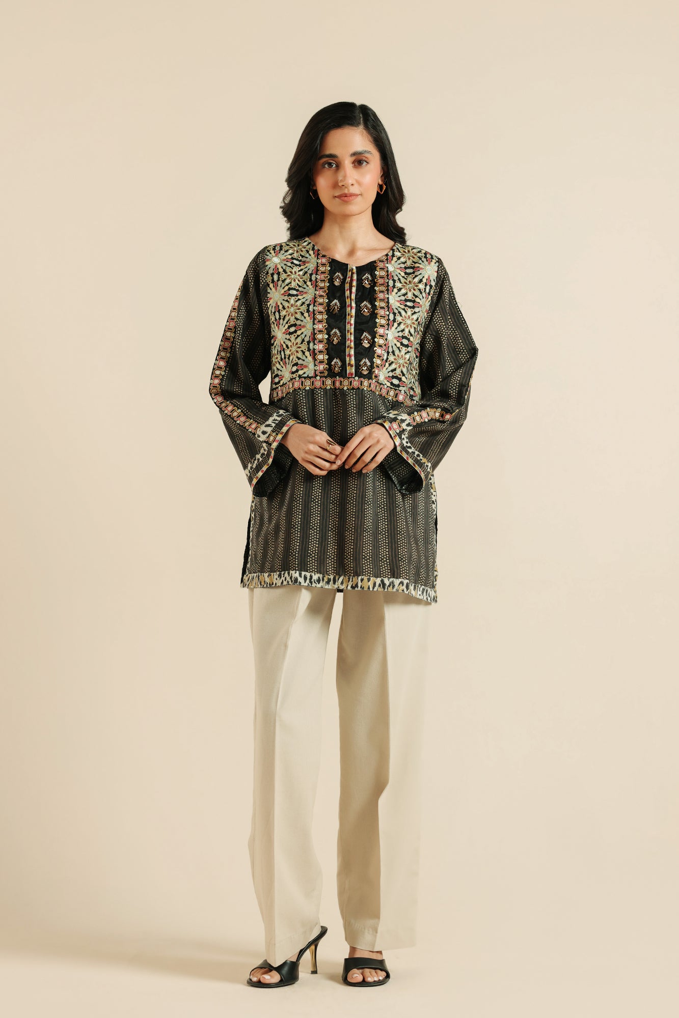 EMBROIDERED KURTI (E0209/119/902)