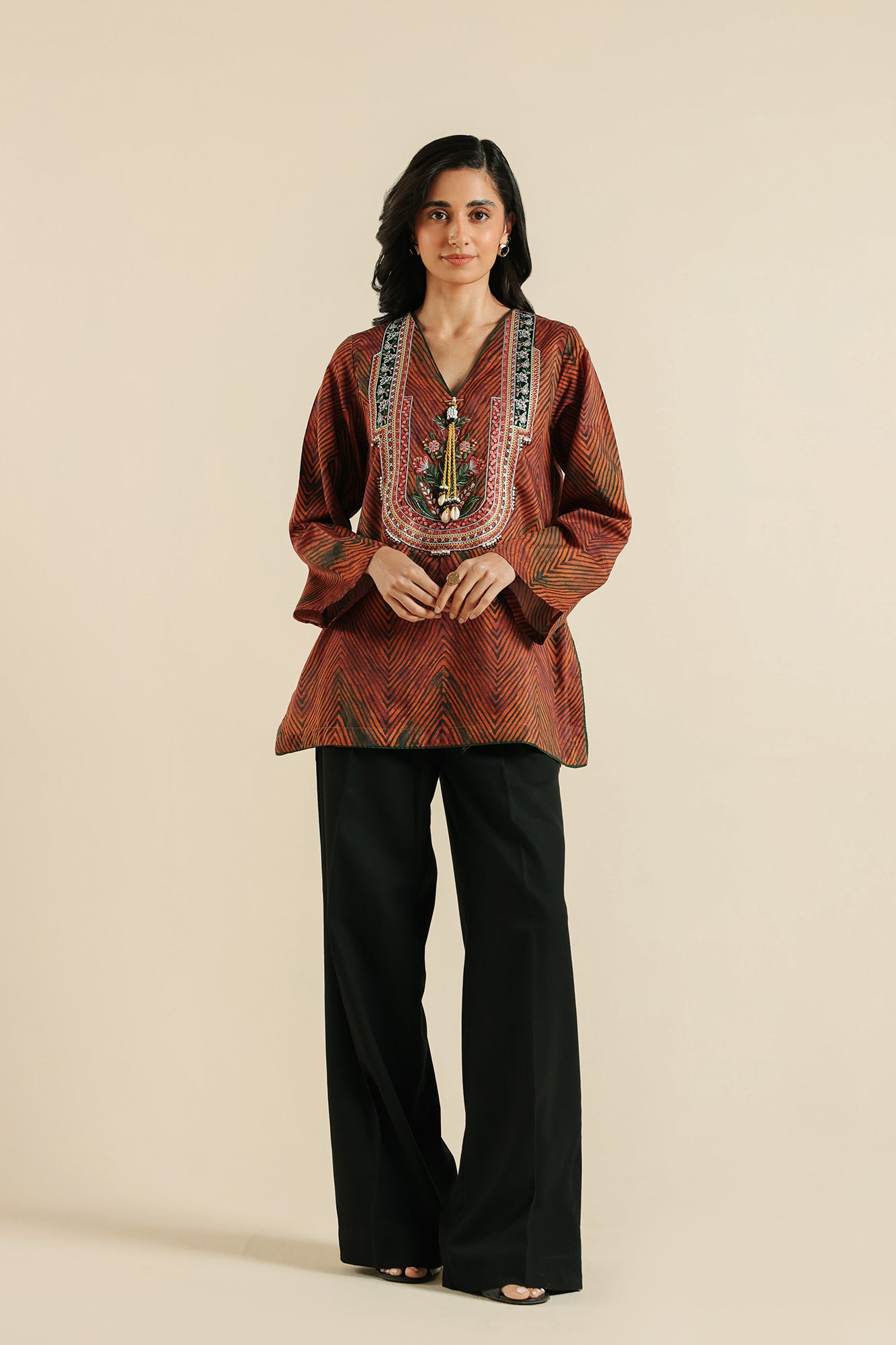 EMBROIDERED KURTI (E0210/119/319)