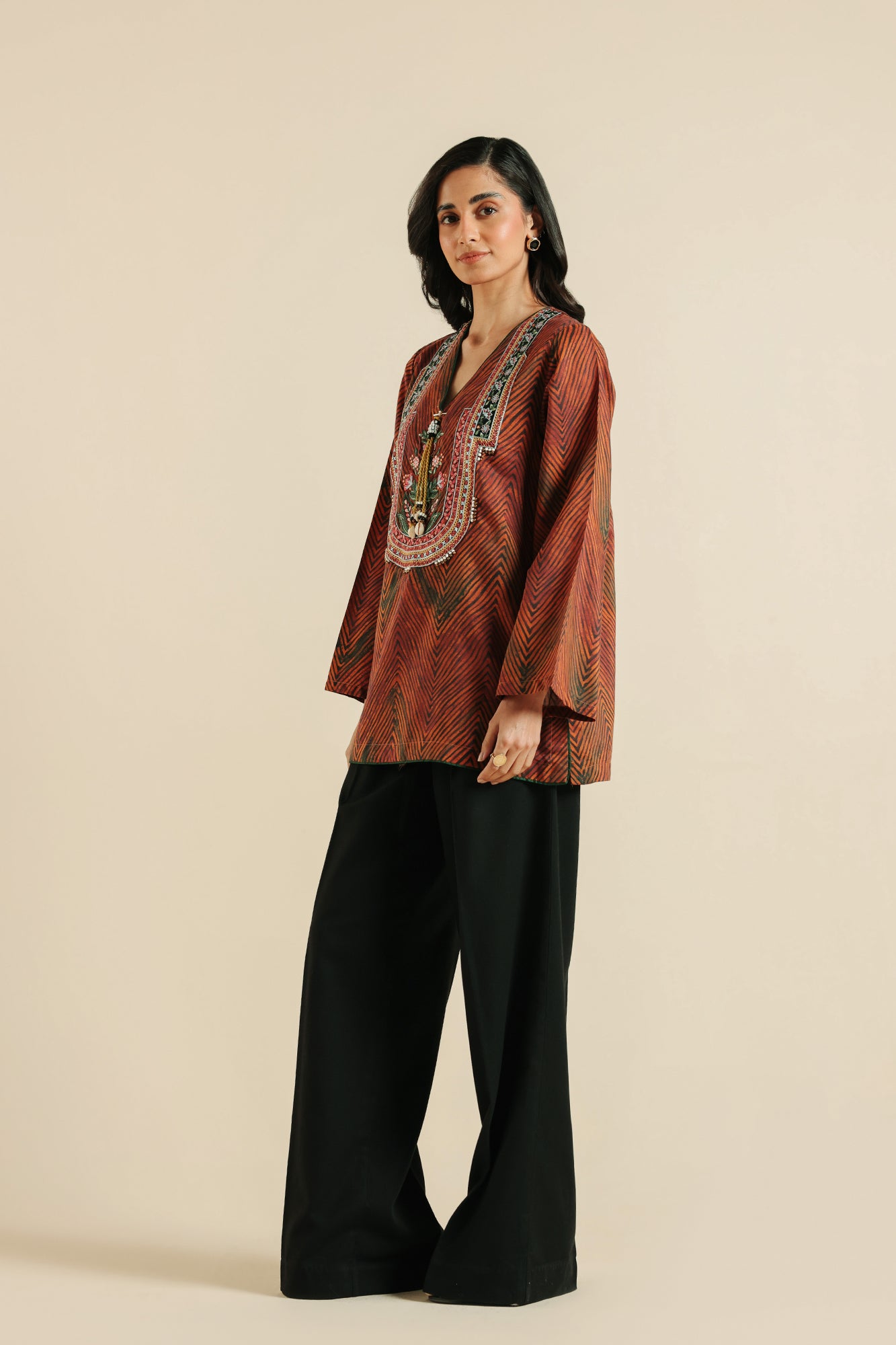 EMBROIDERED KURTI (E0210/119/319)