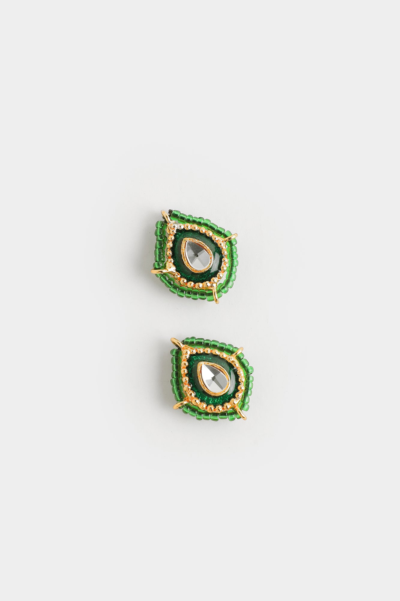 EARRINGS (E0225/110/709)