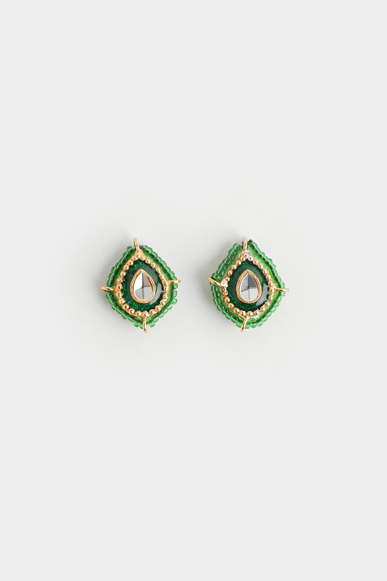 EARRINGS (E0225/110/709)