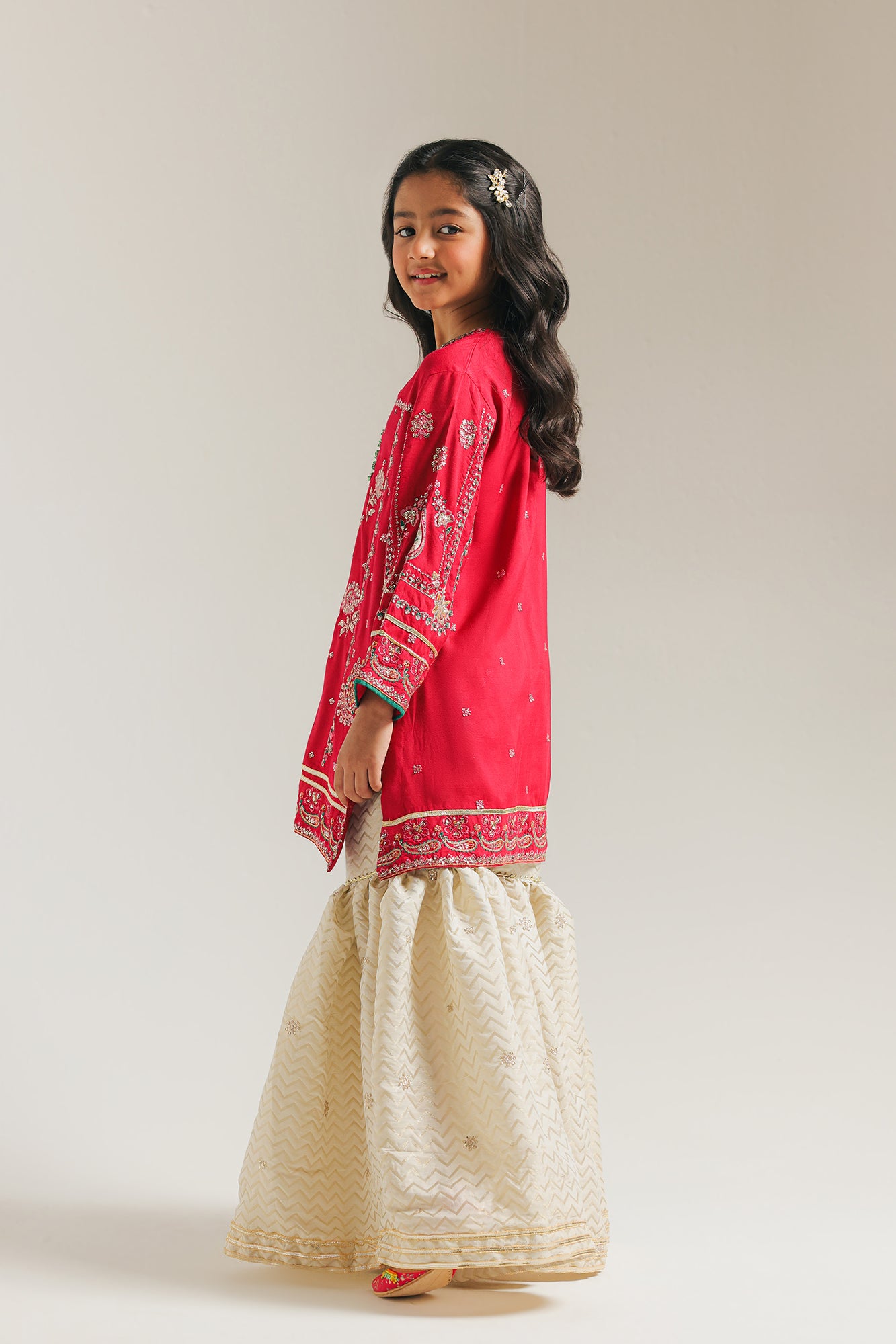 EMBROIDERED SUIT (E0228/415/416 E0228/315/416)