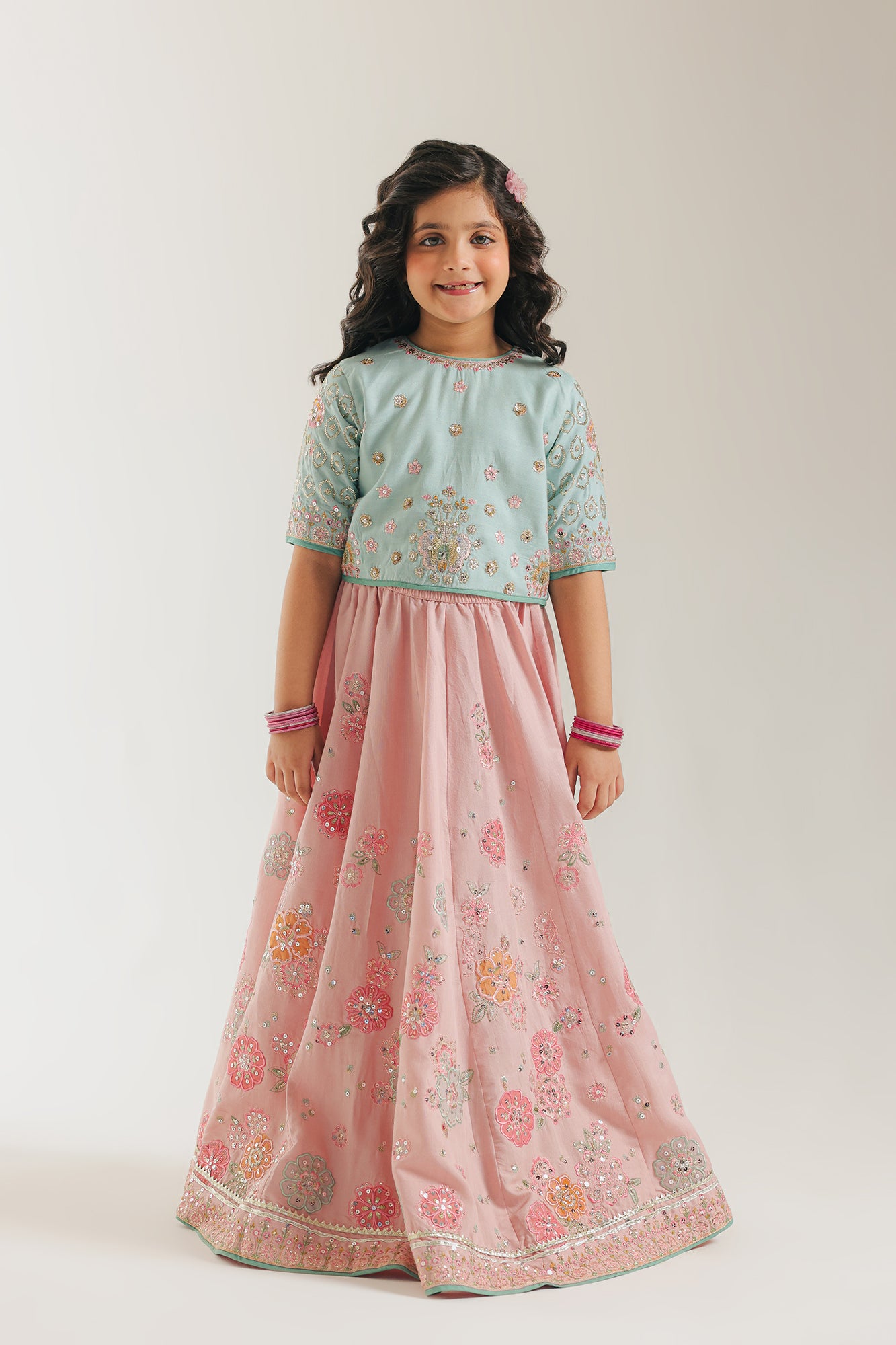EMBROIDERED SUIT (E0229/415/720 E0229/315/720)