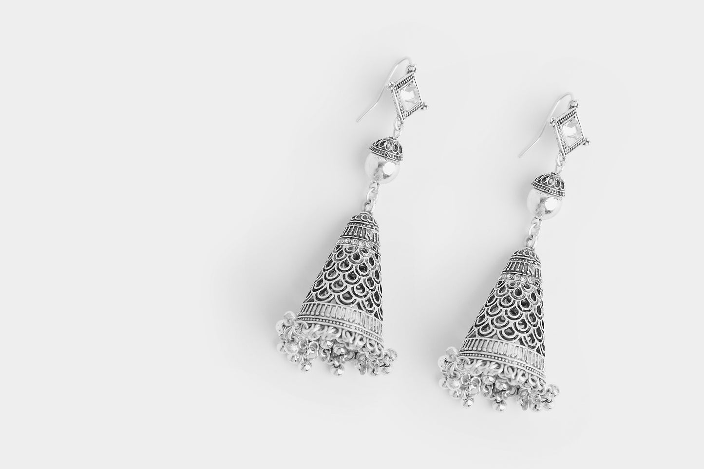 EARRINGS (E0250/110/919)