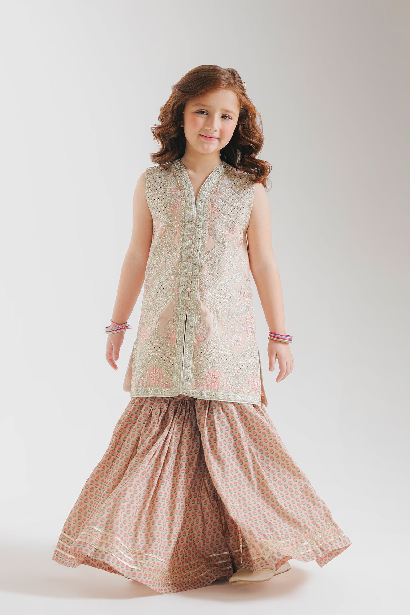 EMBROIDERED SUIT (E0254/415/327 E0254/315/327)