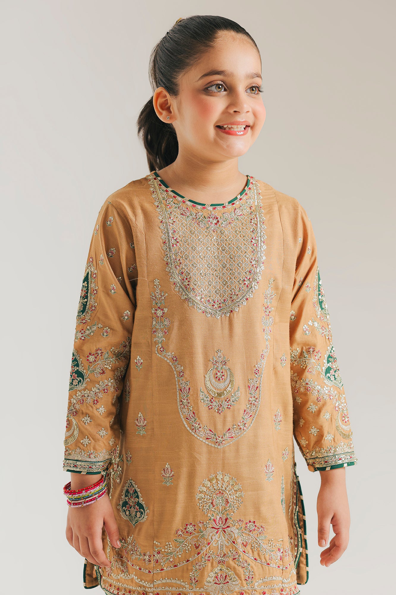 EMBROIDERED SUIT (E0258/415/104 E0258/315/104)