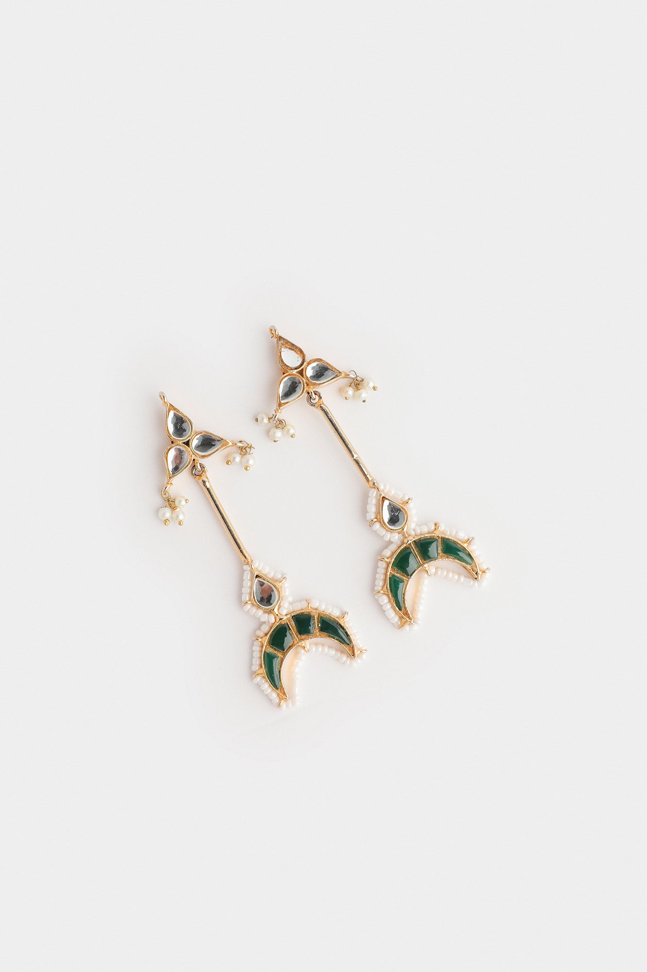 EARRINGS (E0278/110/706)