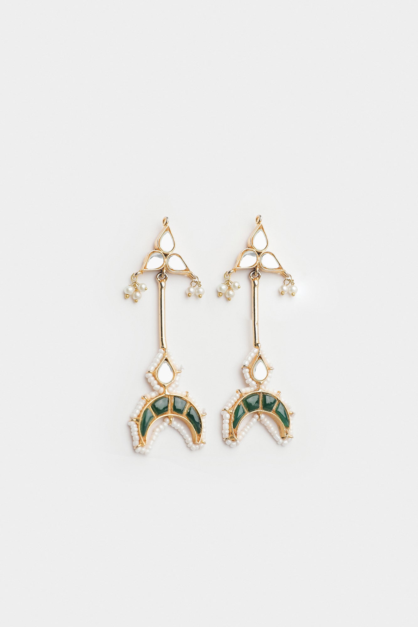 EARRINGS (E0278/110/706)