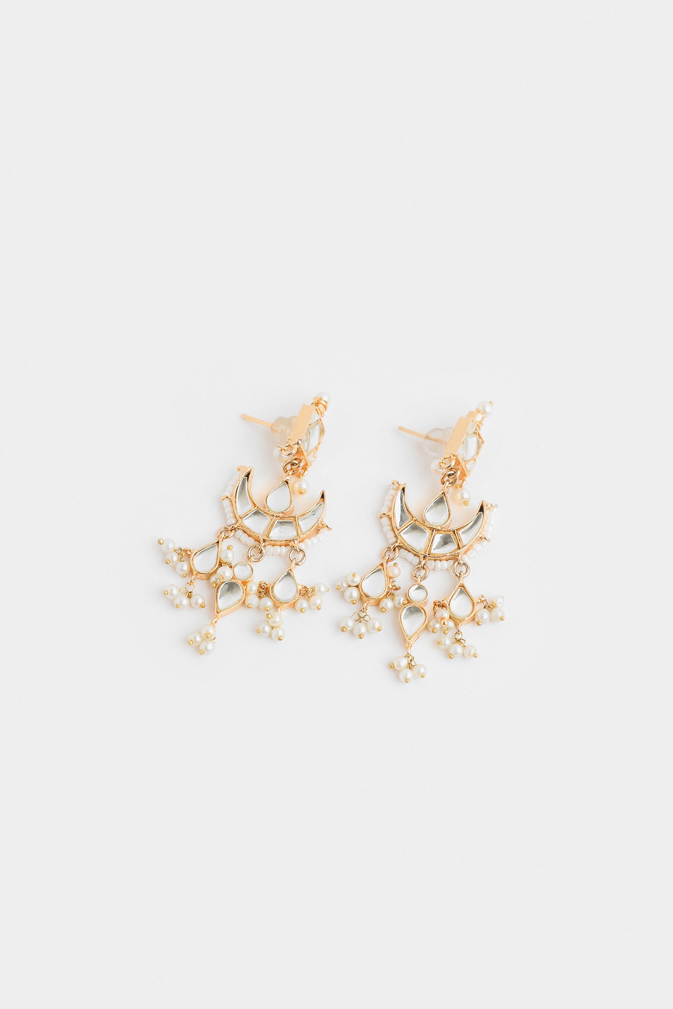 EARRINGS (E0279/110/131)