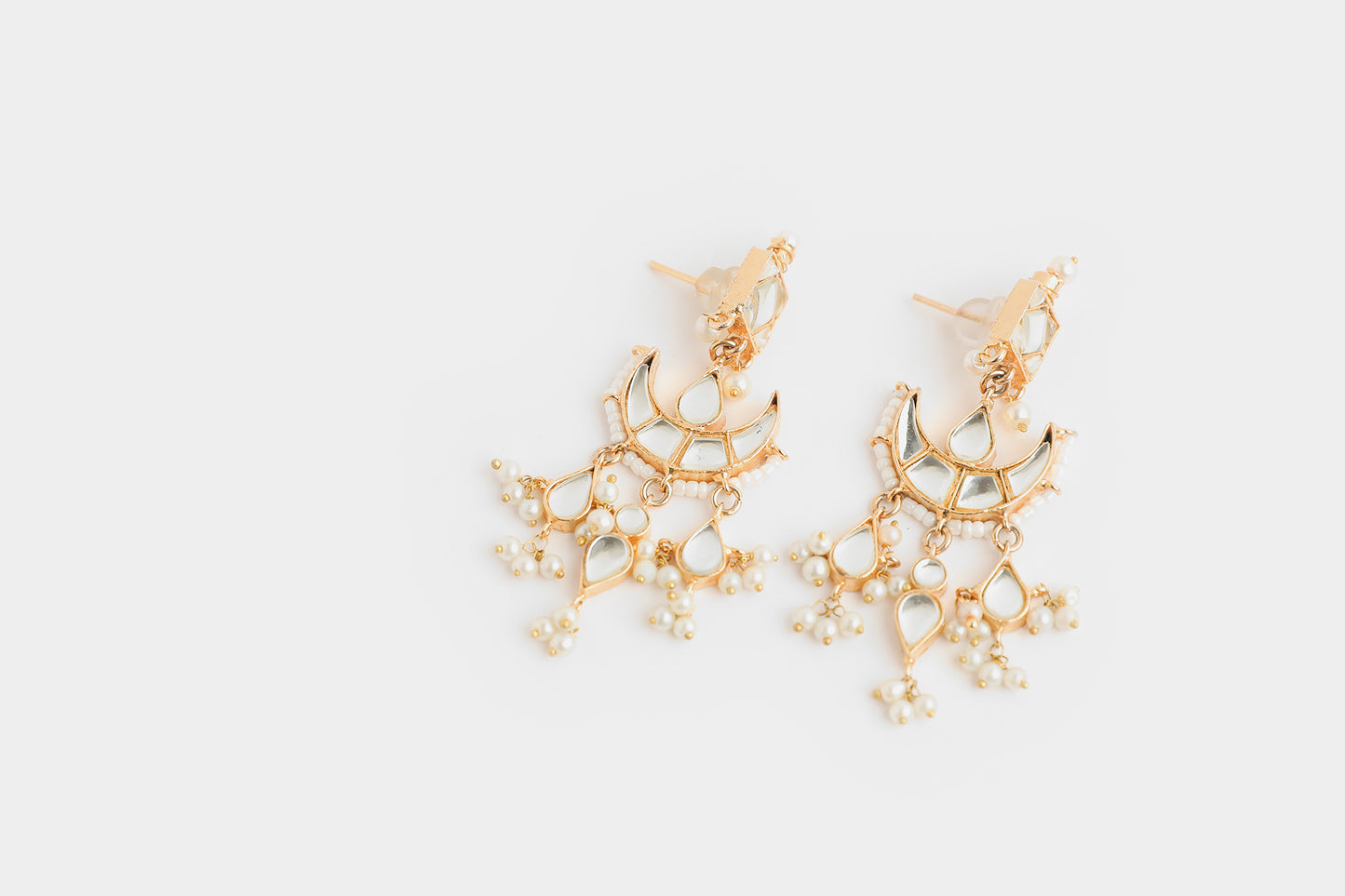 EARRINGS (E0279/110/131)