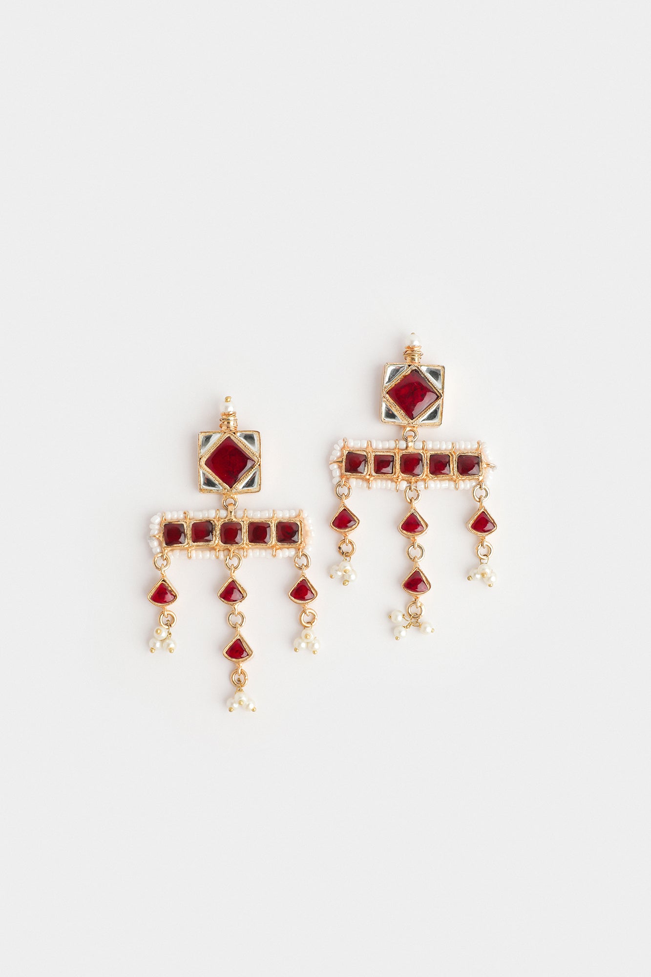 EARRINGS (E0282/110/415)