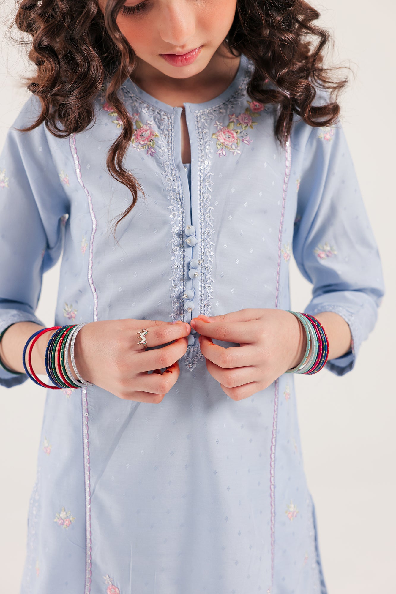 EMBROIDERED SUIT (E0312/404/630 E0312/304/630)