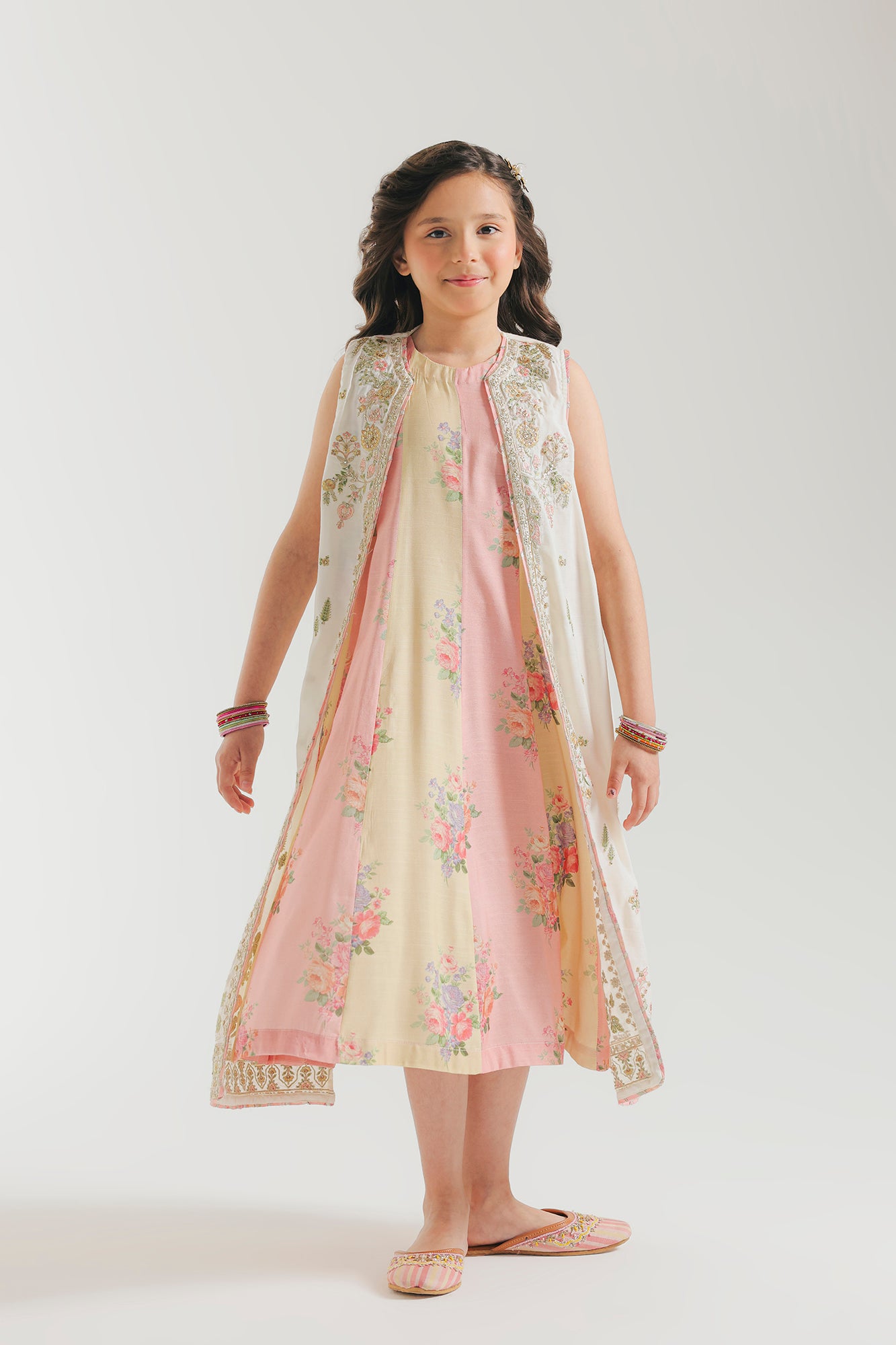 EMBROIDERED SUIT (E0313/415/005 E0313/315/005)