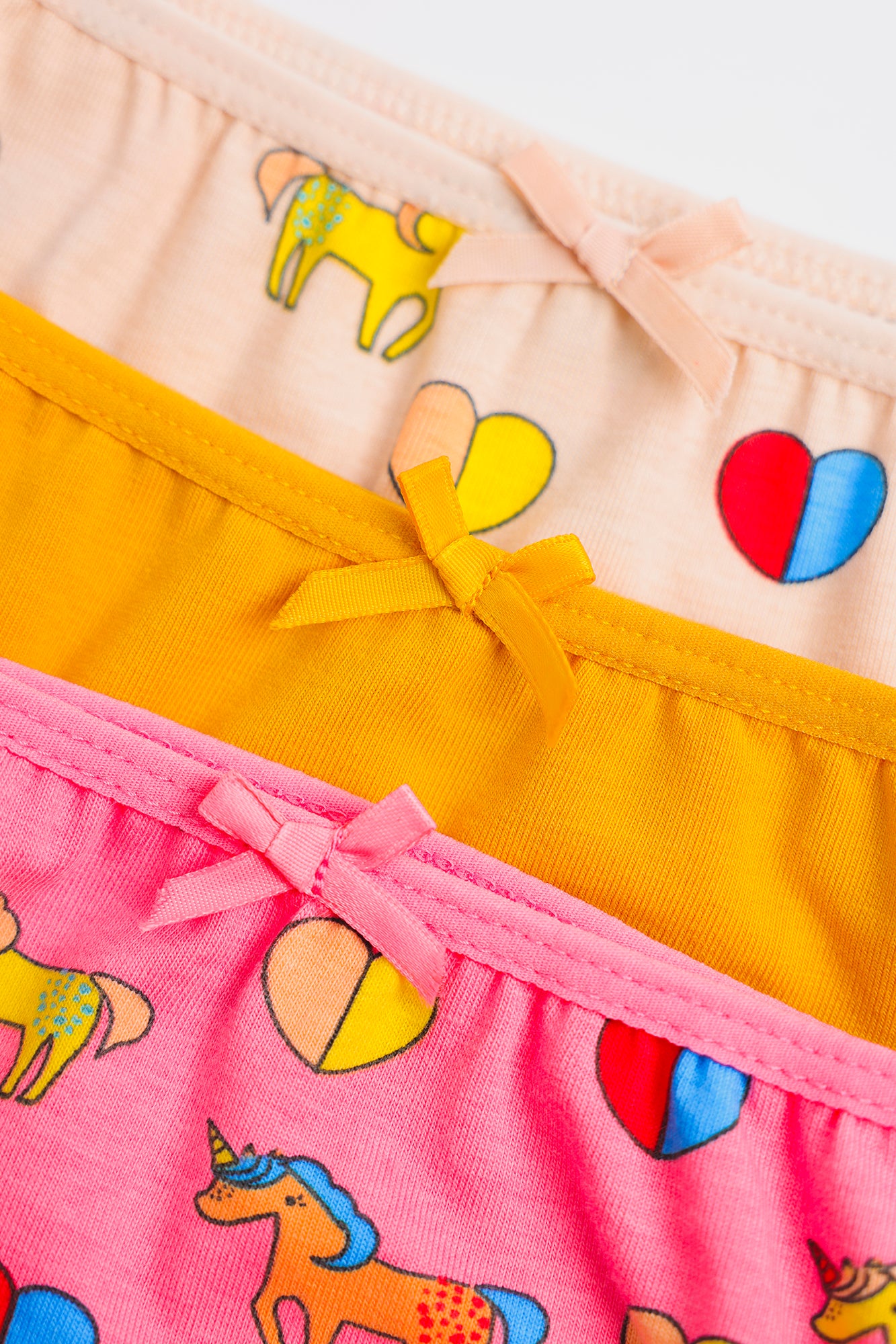 BRIEFS (E0410/411/998)