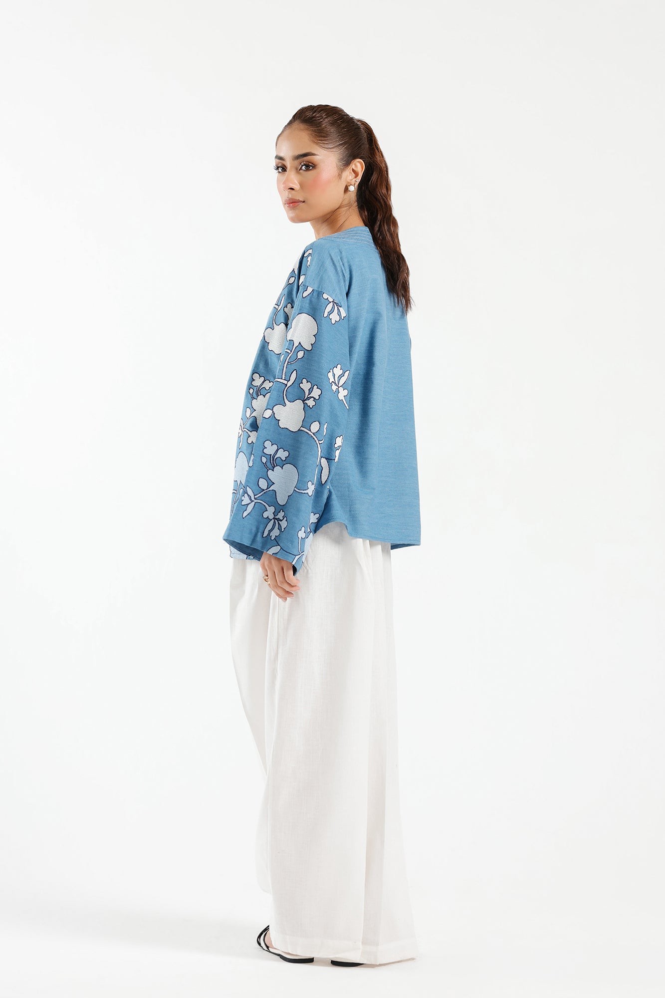 EMBROIDERED TOP (E0430/101/630)