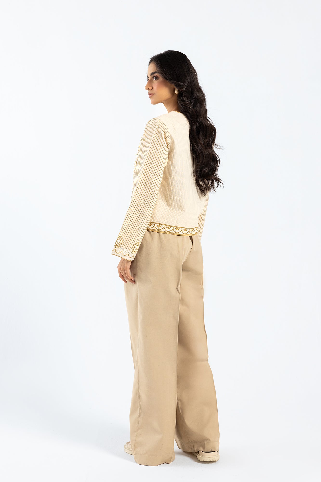EMBROIDERED TOP (E0432/101/005)