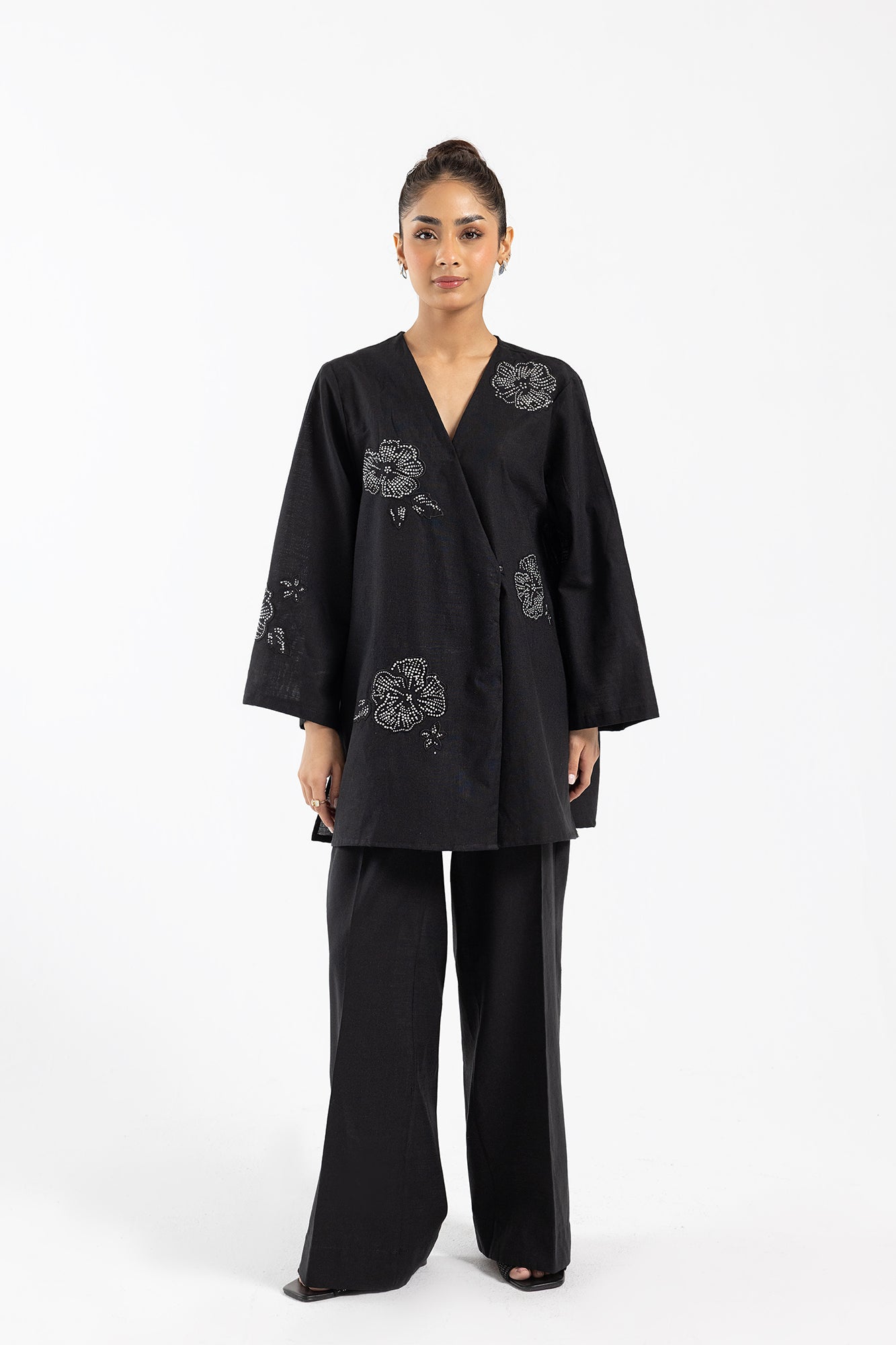 EMBELLISHED SUIT (E0462/106/901)