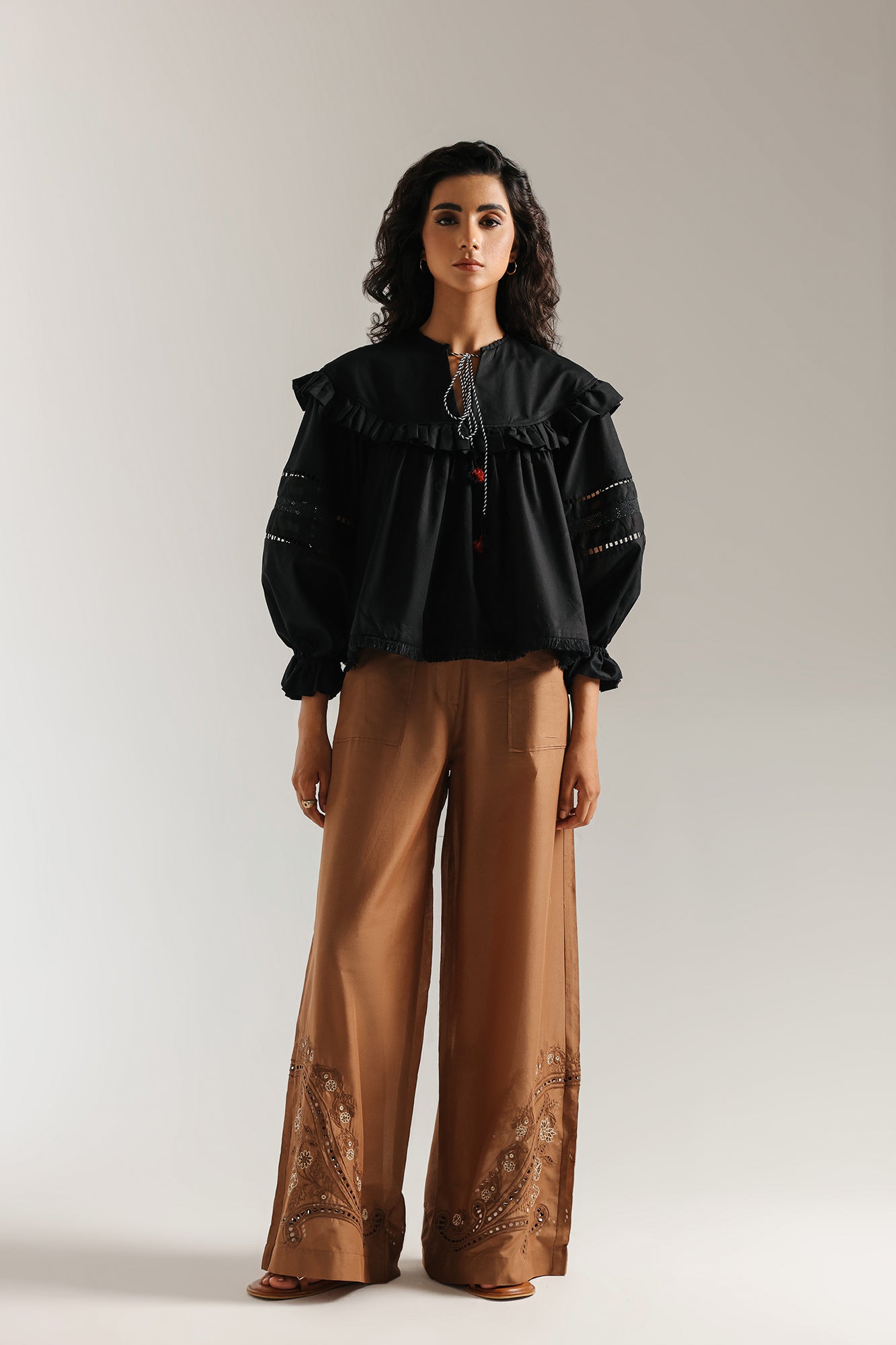 EMBROIDERED TROUSER (E0530/101/217)
