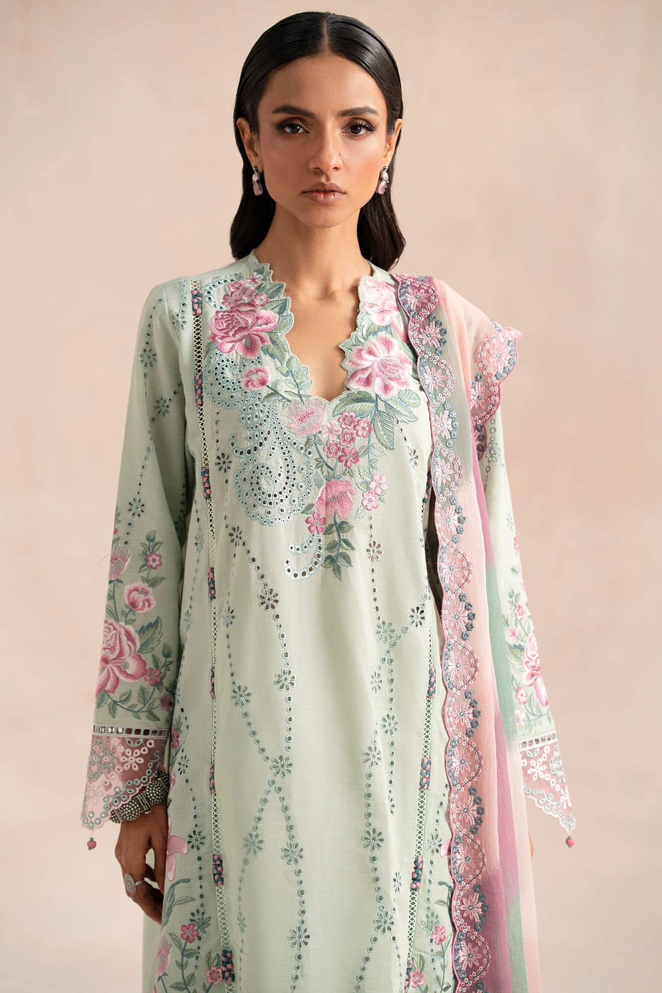 EMBROIDERED SUIT (E0535/203/718)
