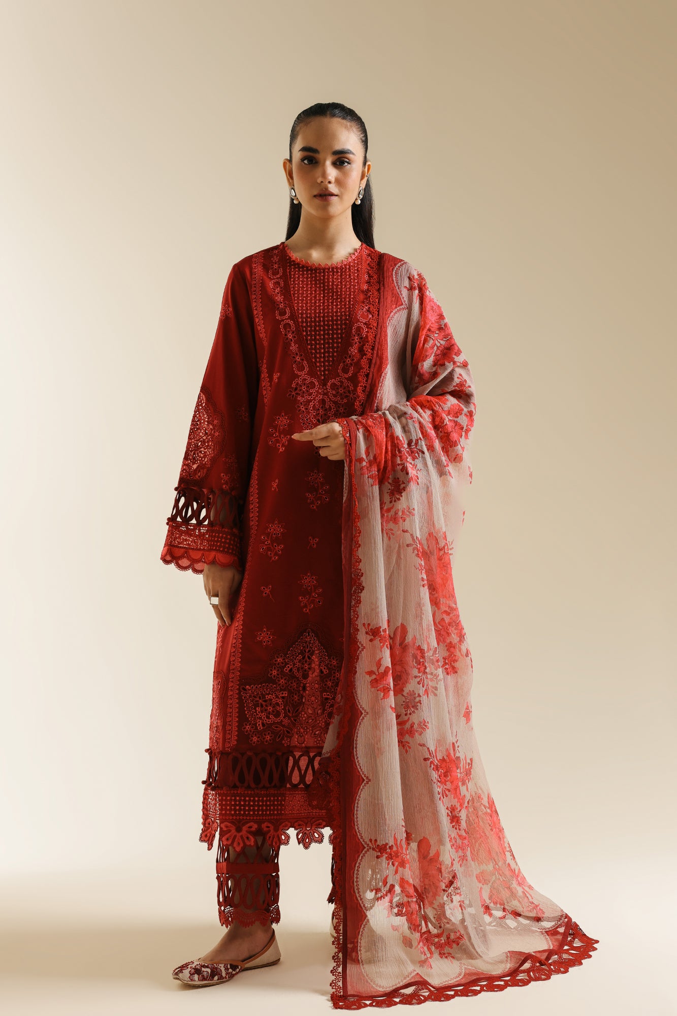 EMBROIDERED SUIT (E0538/203/416)