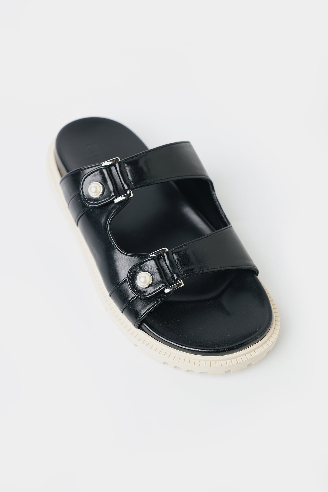 SANDAL (E0557/109/901)