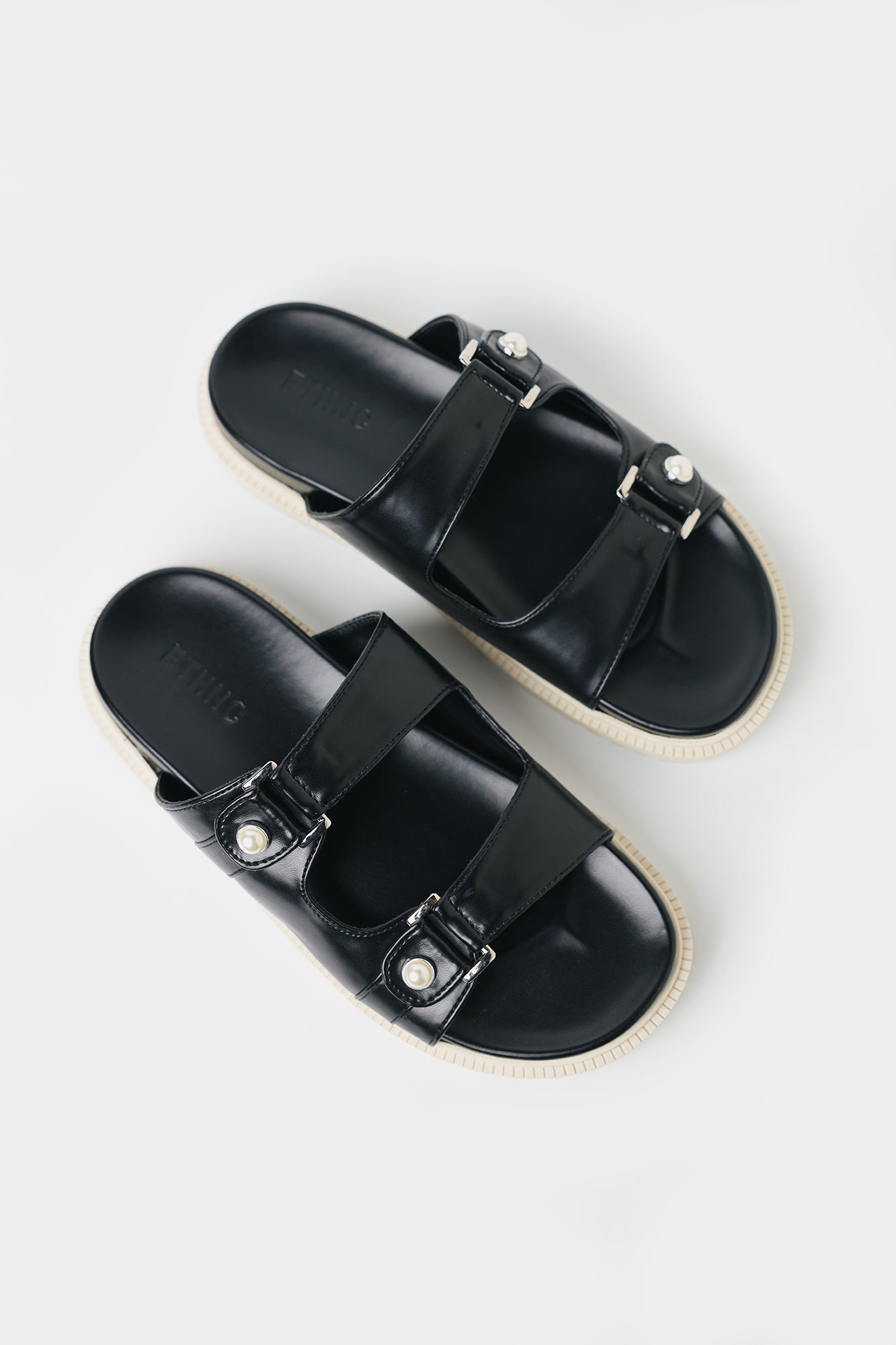 SANDAL (E0557/109/901)