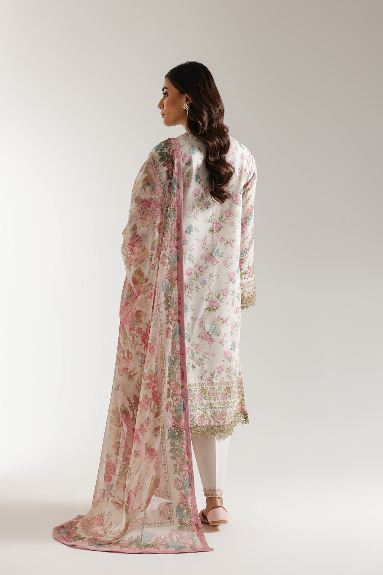 EMBROIDERED SUIT (E0606/203/413)
