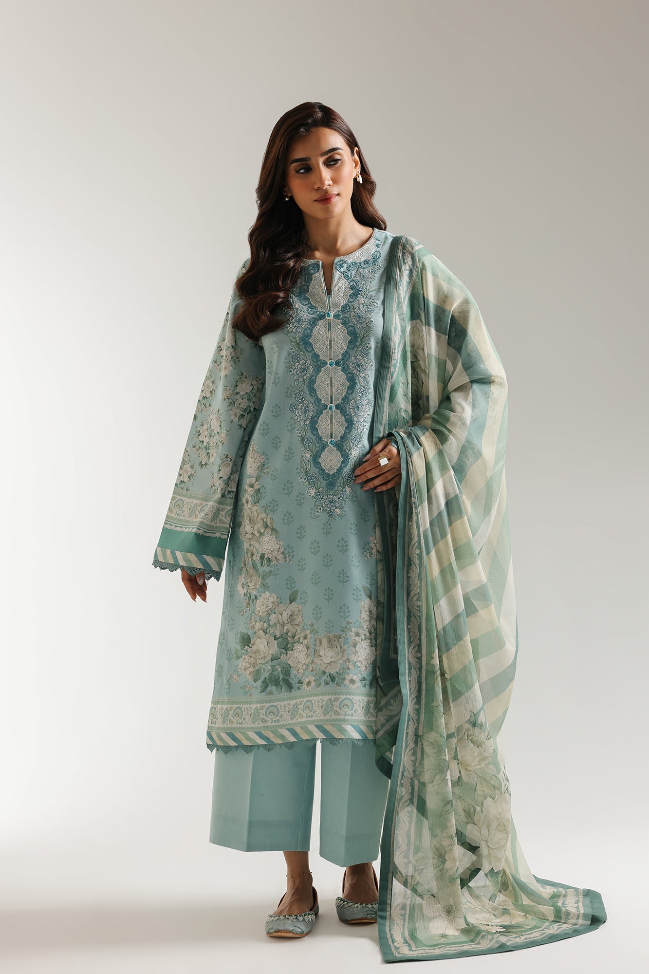 EMBROIDERED SUIT (E0607/203/719)