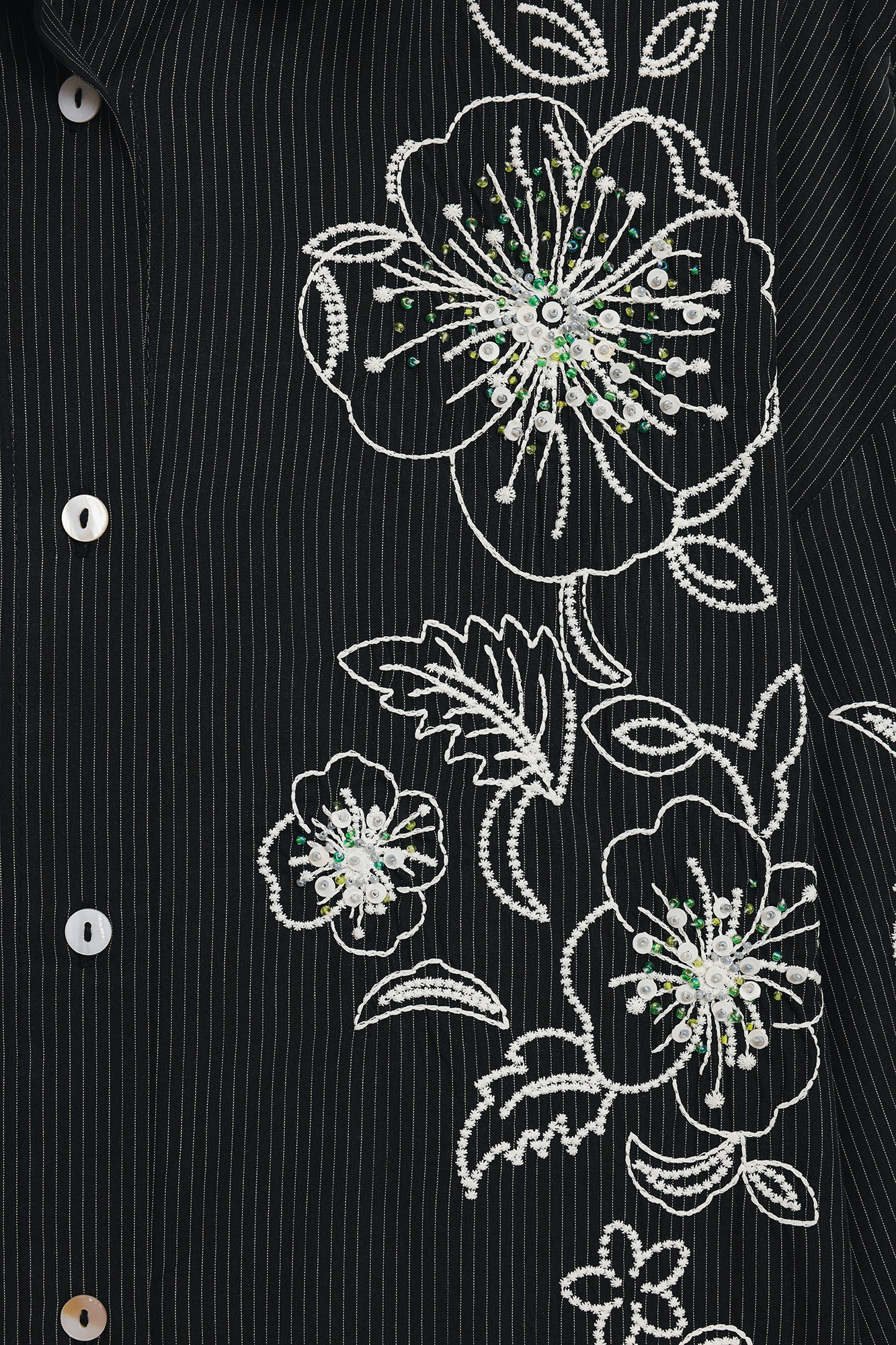 EMBROIDERED SUIT (E0622/106/901)