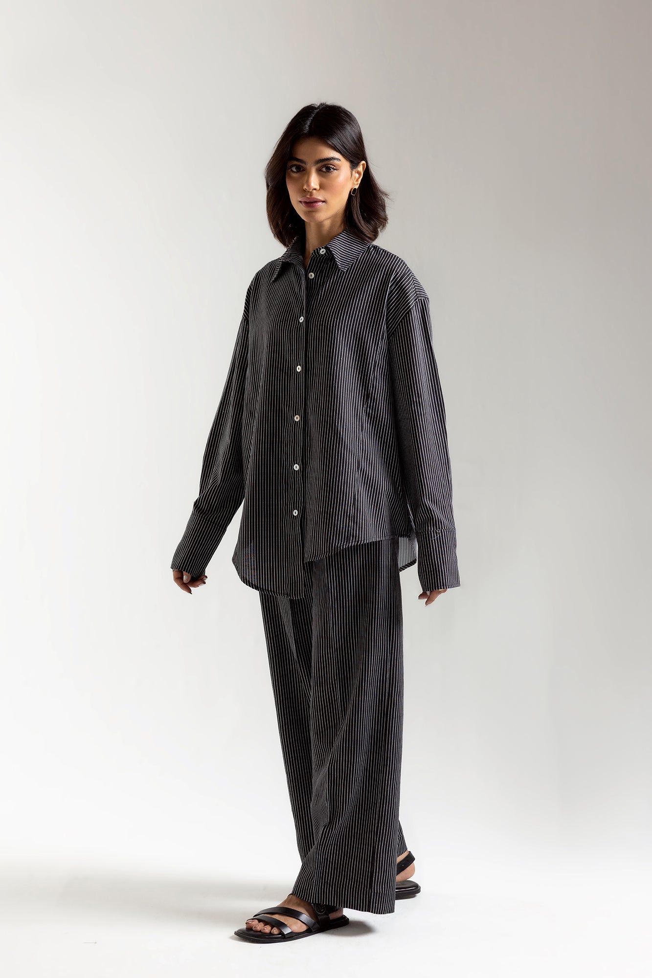 STRIPED SUIT (E0663/116/903)
