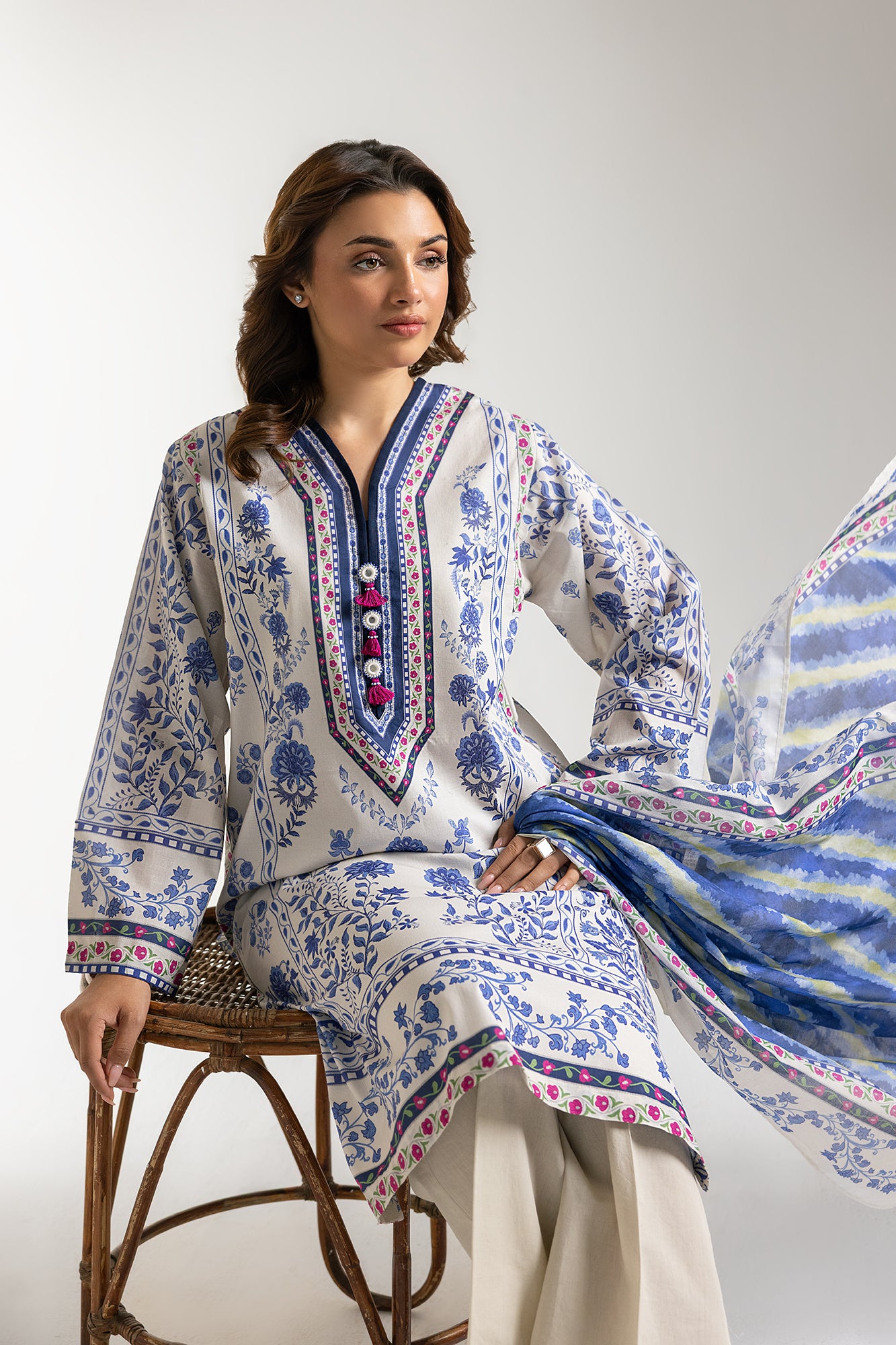 PRINTED SUIT (E0687/202/628)