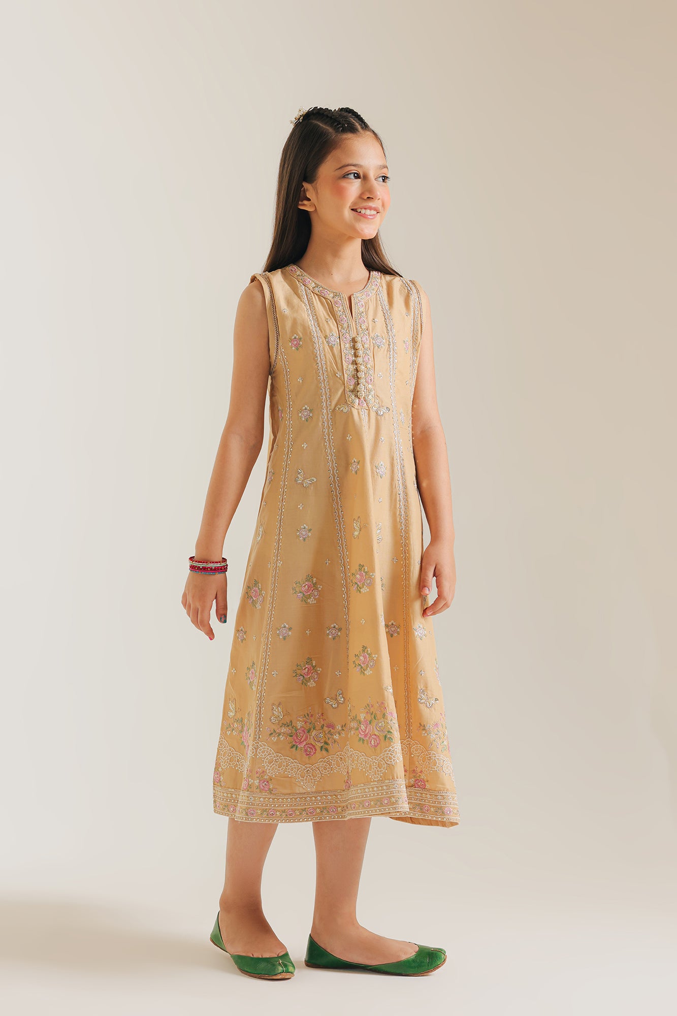 EMBROIDERED DRESS (E0689/404/225 E0689/304/225)
