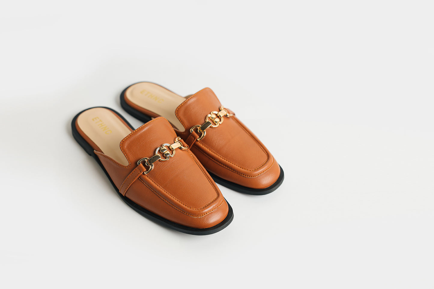 LOAFERS (E0693/109/804)