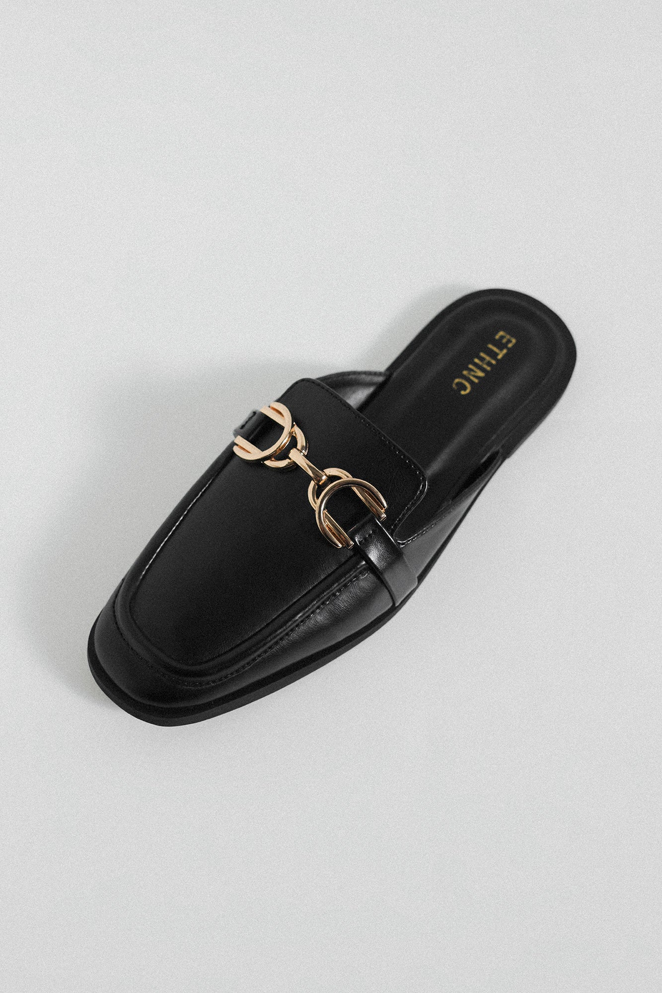 LOAFERS (E0693/109/901)