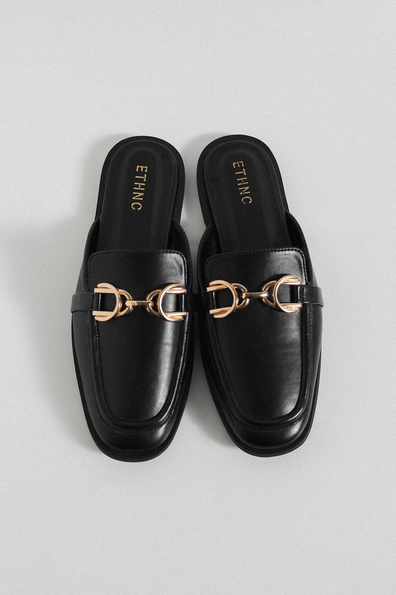 LOAFERS (E0693/109/901)