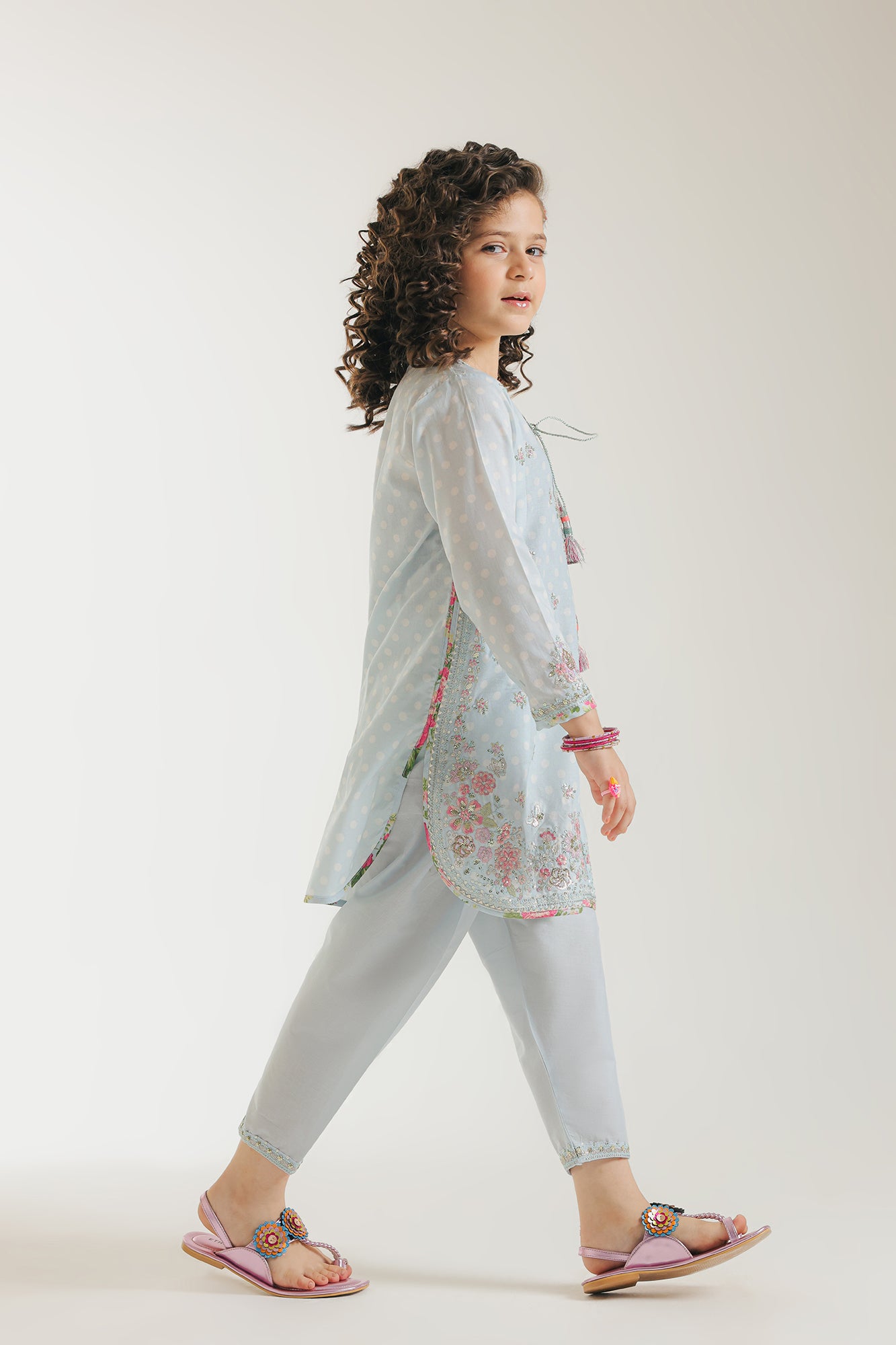 EMBROIDERED SUIT (E0705/404/617 E0705/304/617)