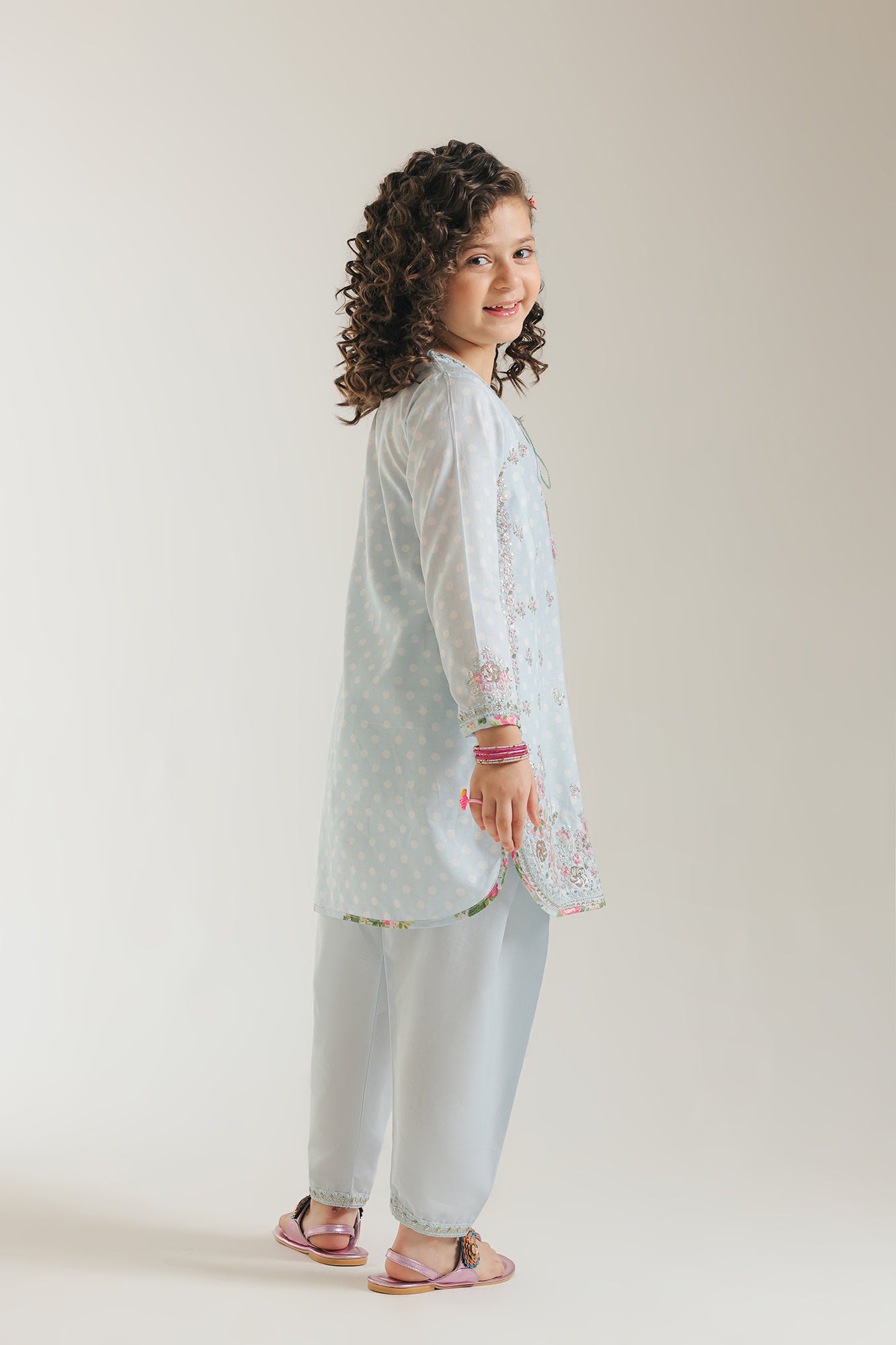 EMBROIDERED SUIT (E0705/404/617 E0705/304/617)