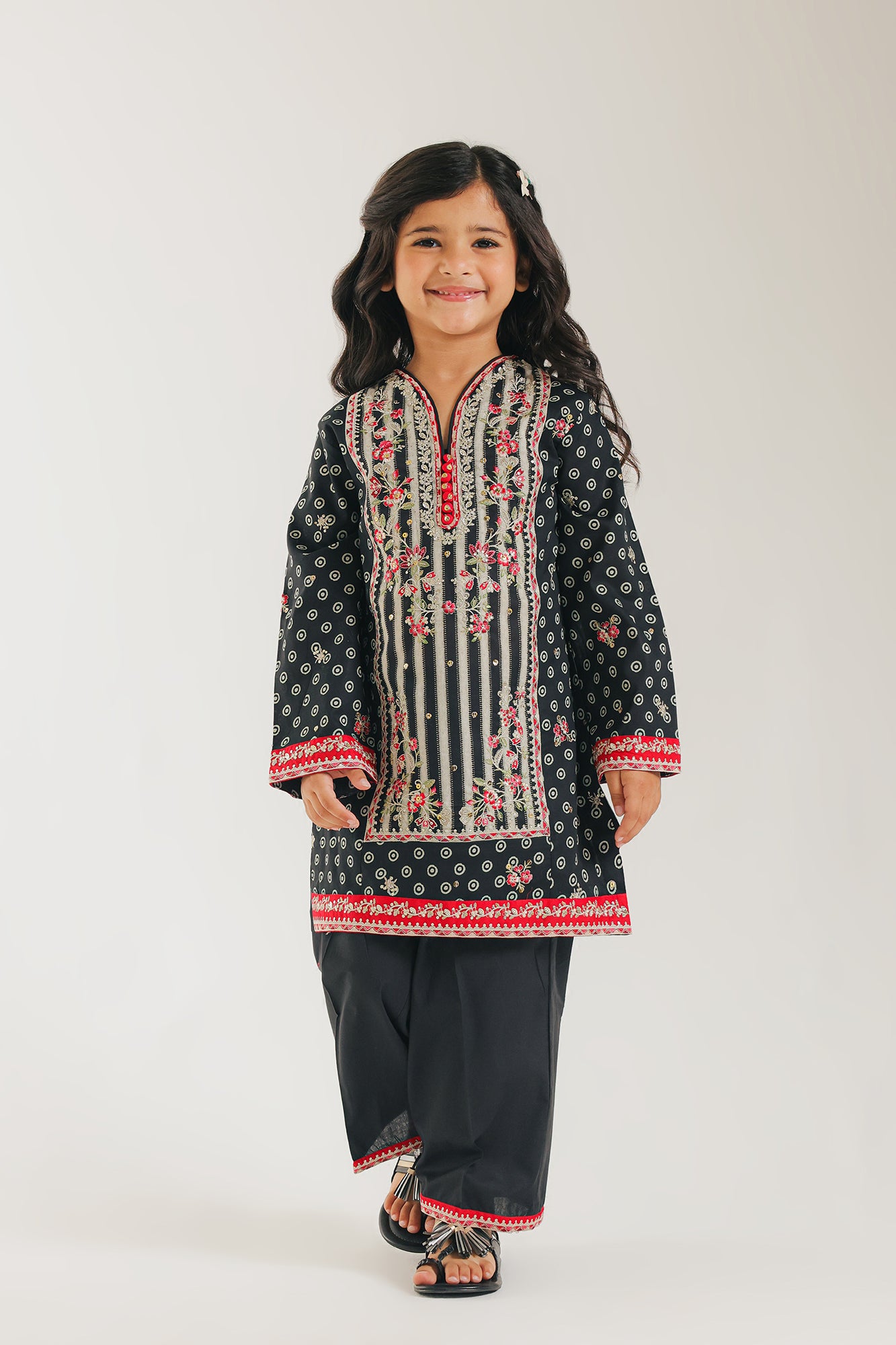 EMBROIDERED SUIT (E0706/404/901 E0706/304/901)